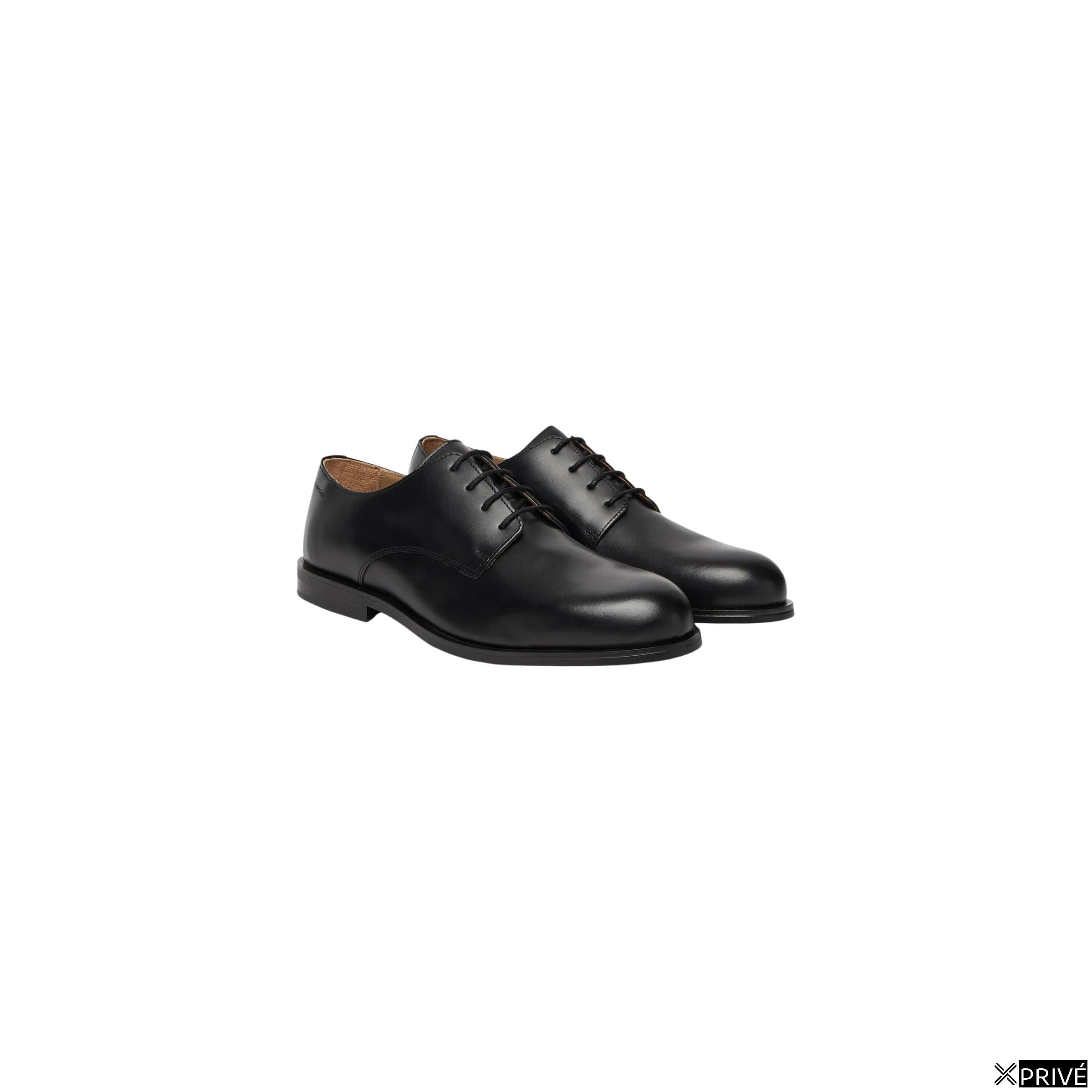 Chaussure à lacets noires — 2