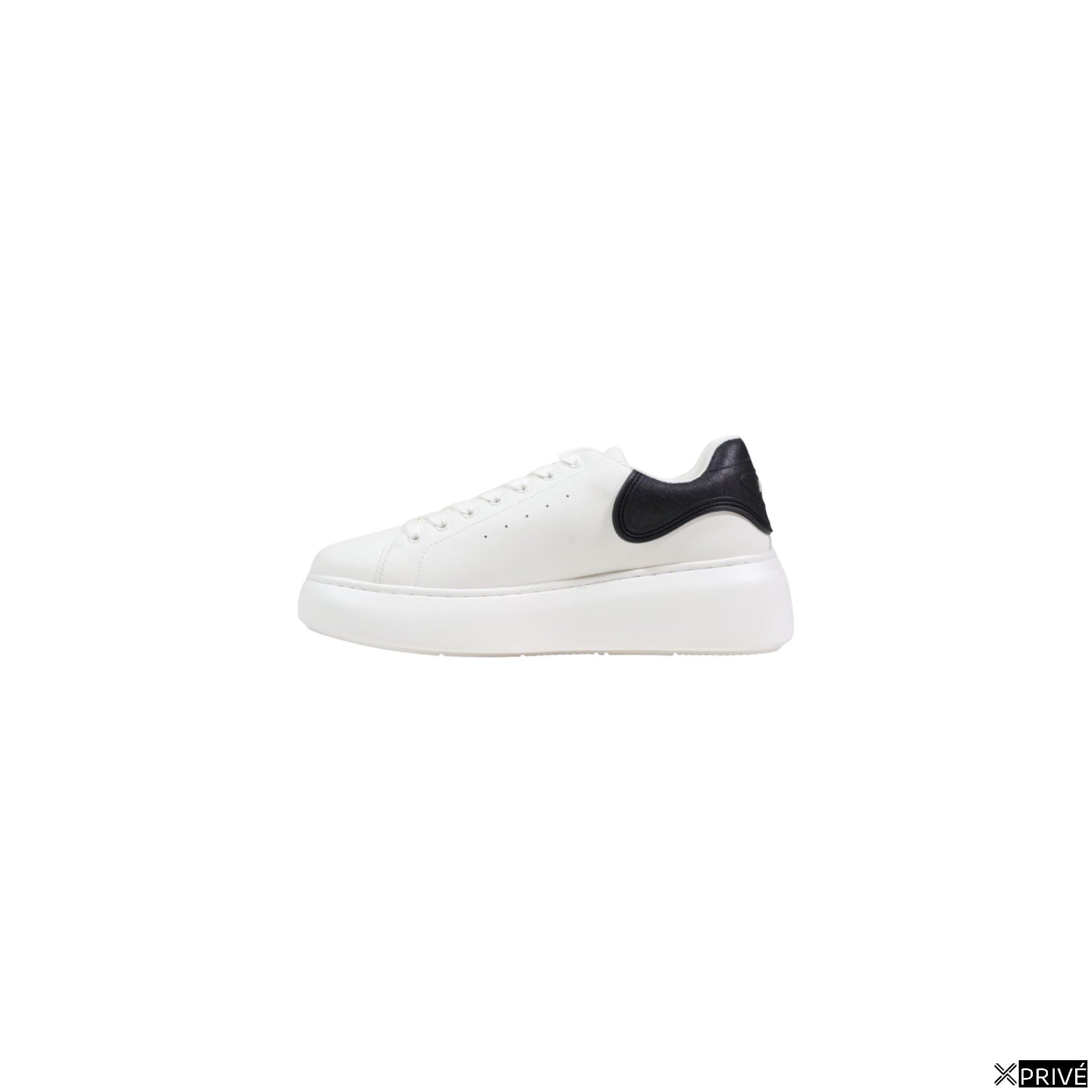 Chaussures de sport blanches — 3