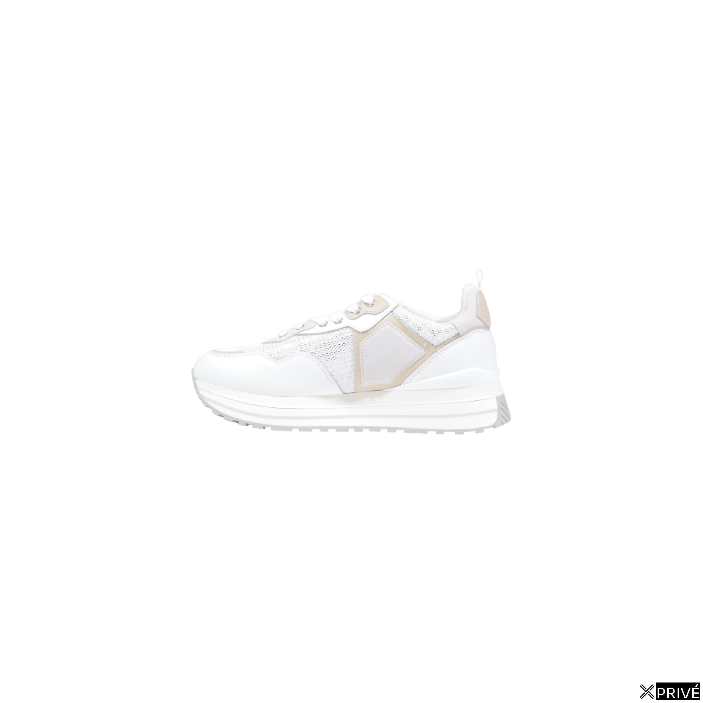 Chaussures de sport blanches — 3