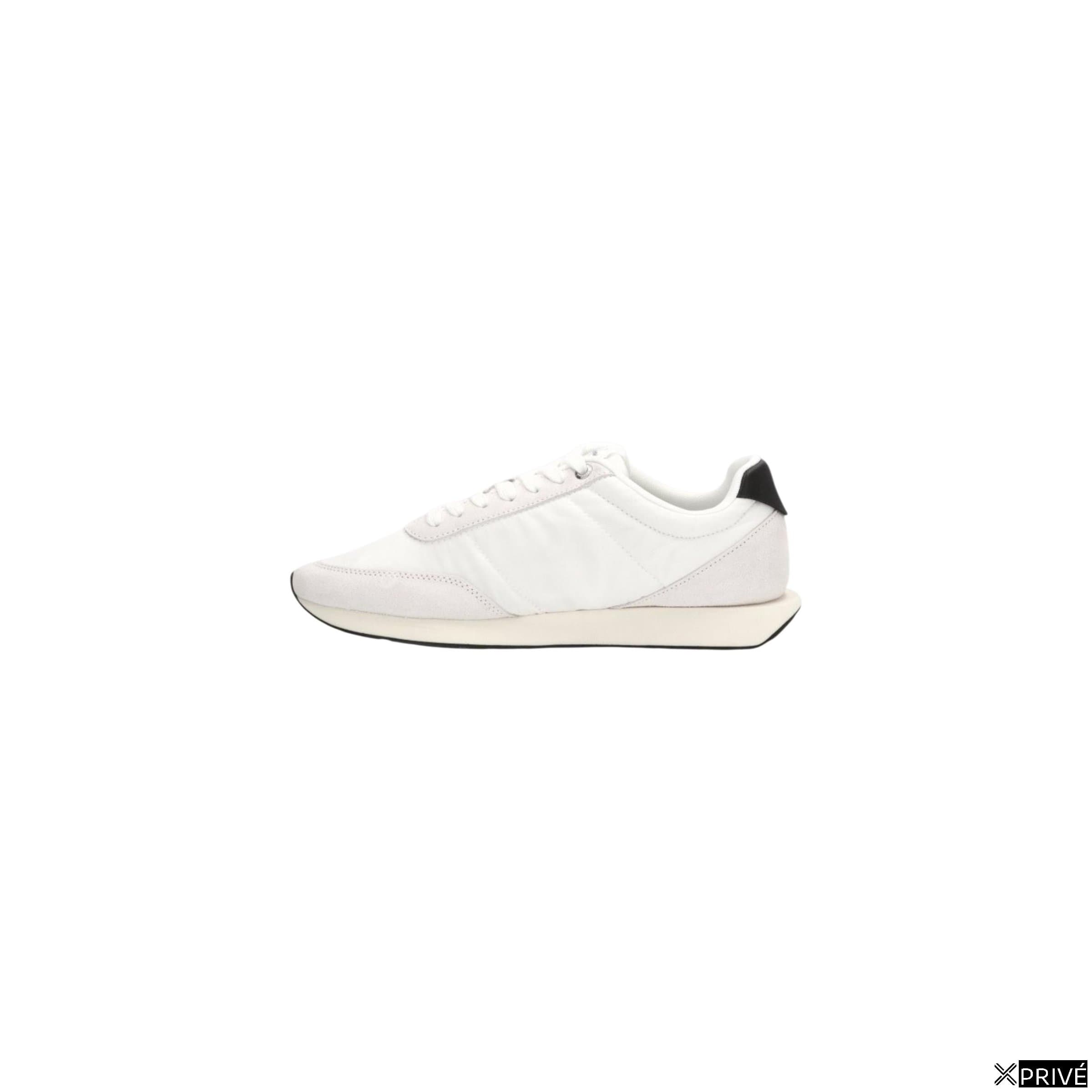 Chaussures de sport blanches — 3