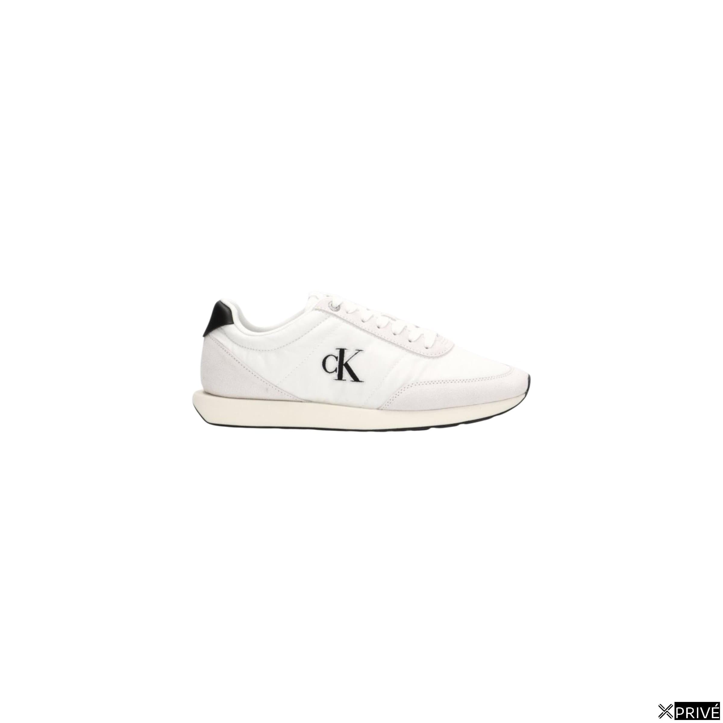 Chaussures de sport blanches — 1