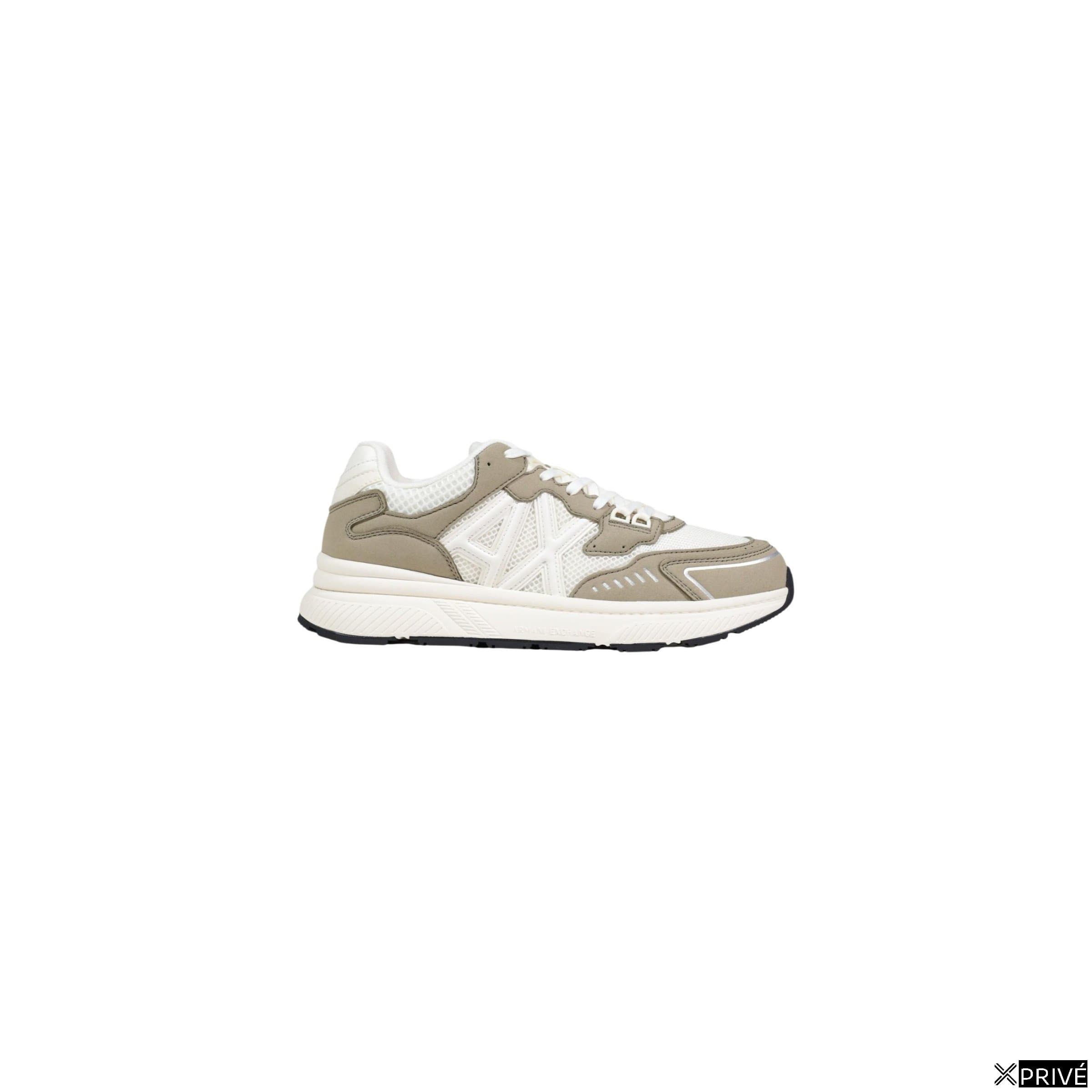 Chaussures de sport vertes — 1