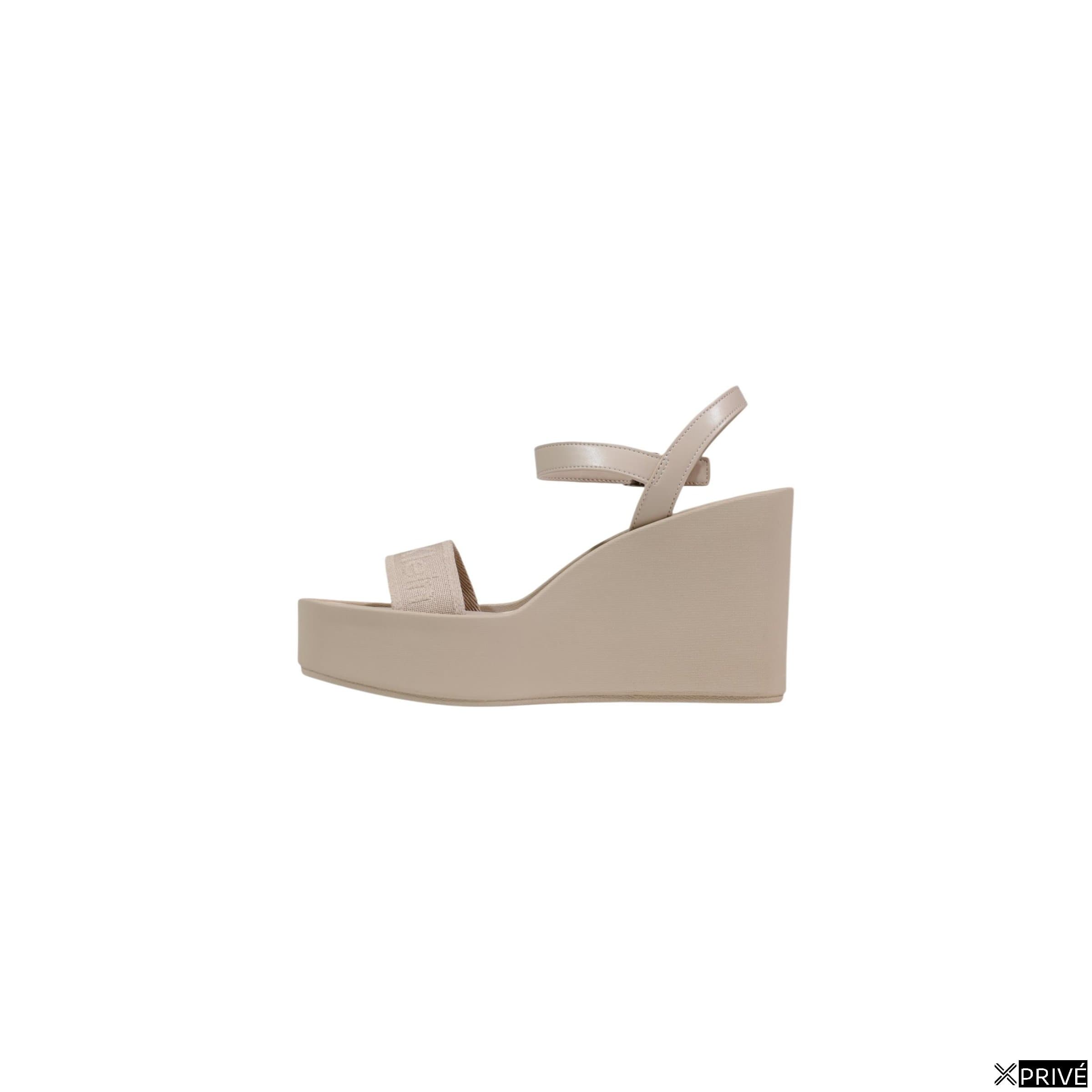 Sandales beiges — 3