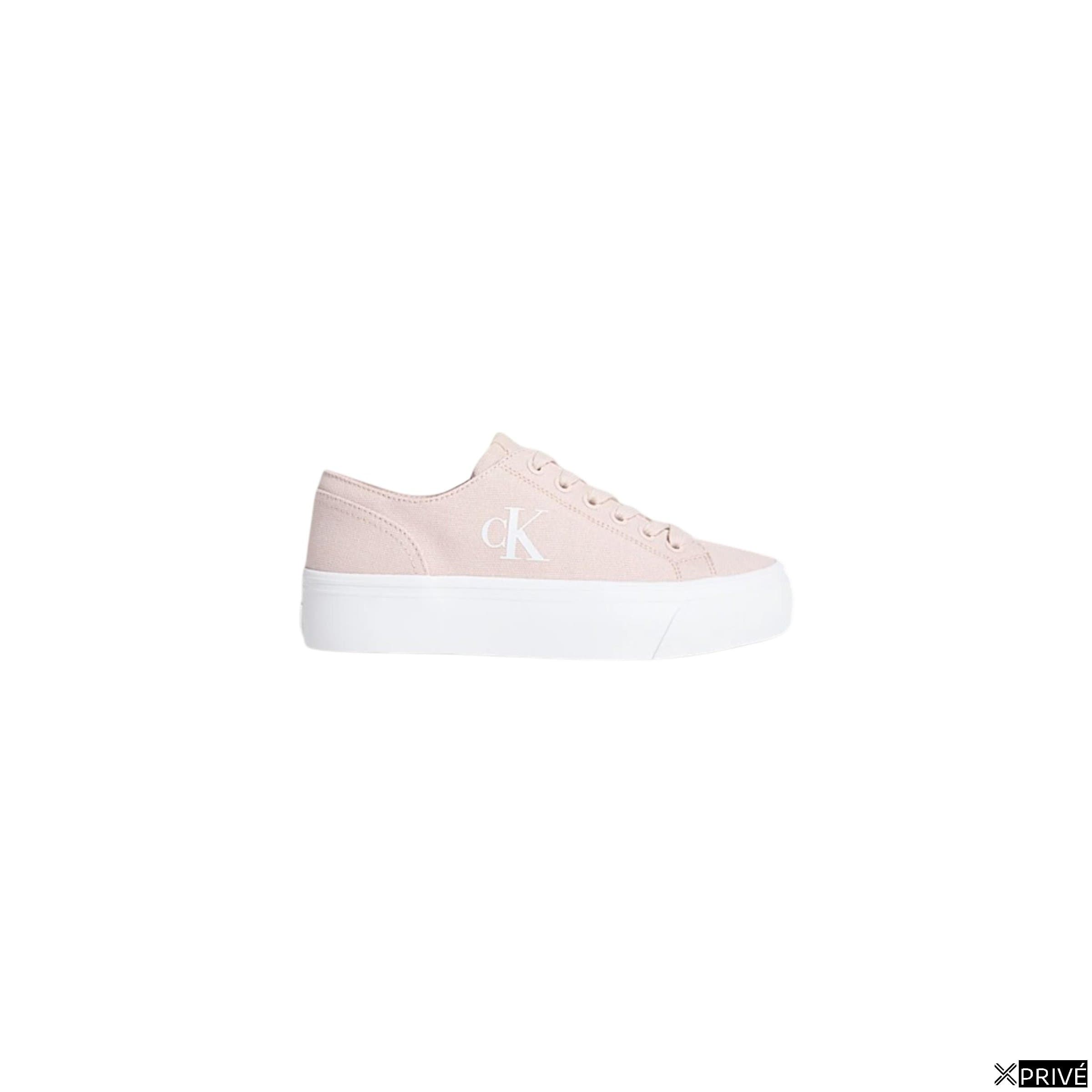 Chaussures de sport roses — 1