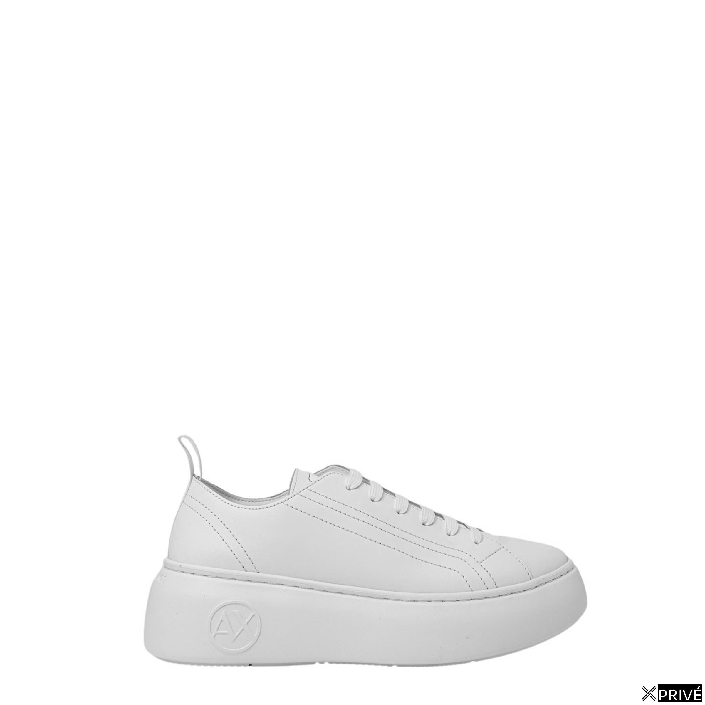 Chaussures de sport blanches — 1