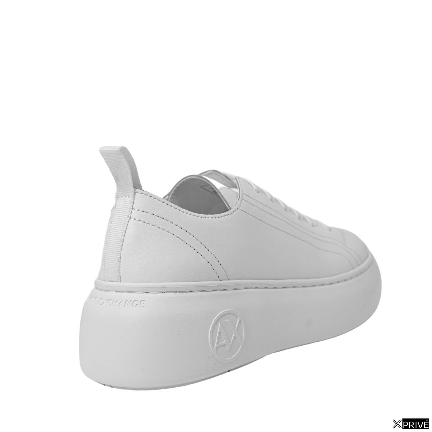 Chaussures de sport blanches — 3