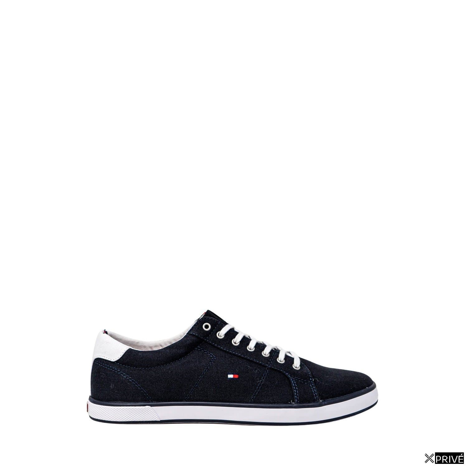 Chaussures de sport bleues — 1