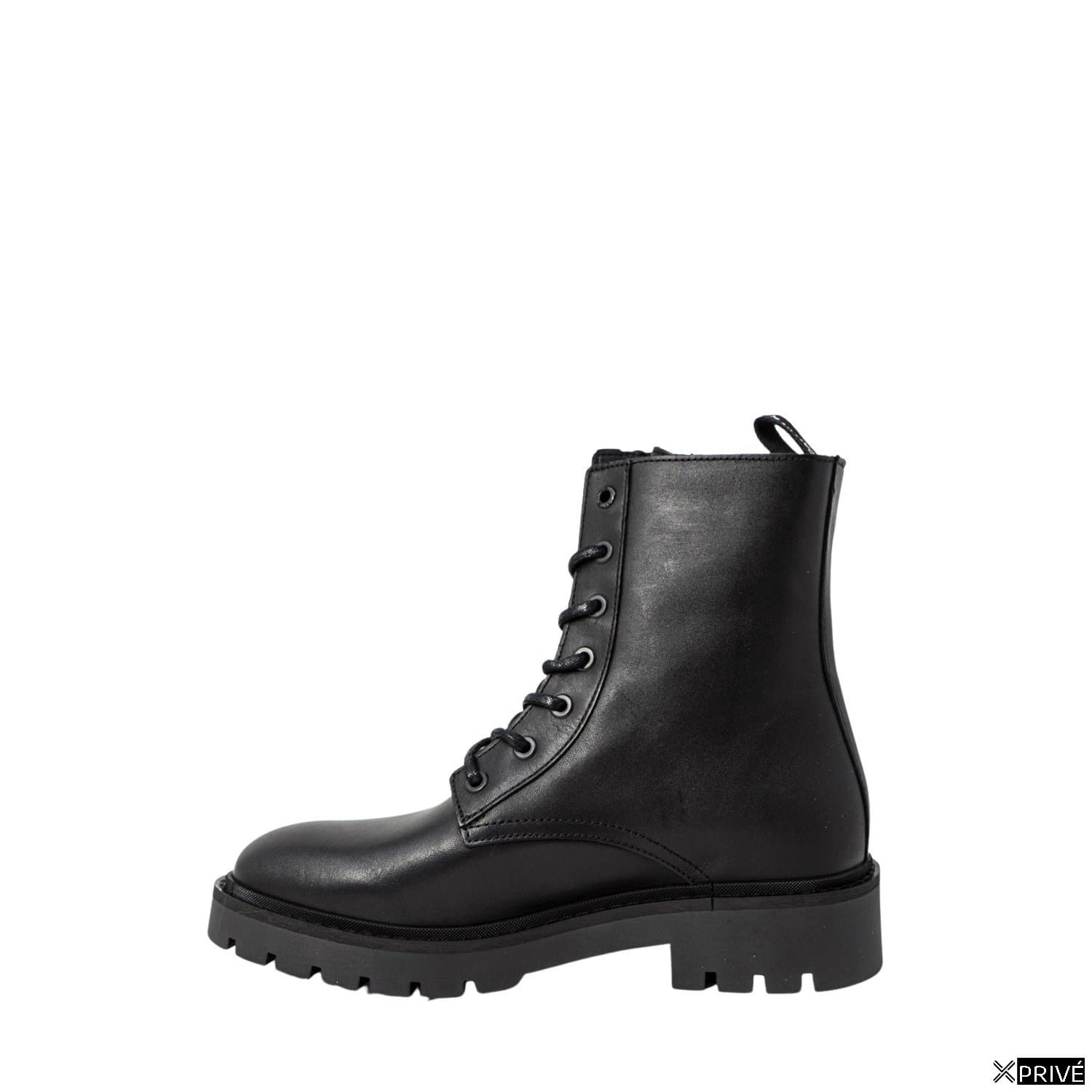 Bottes noires — 2