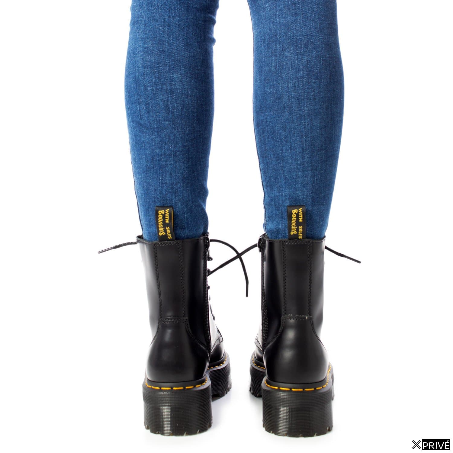Bottes noires — 3