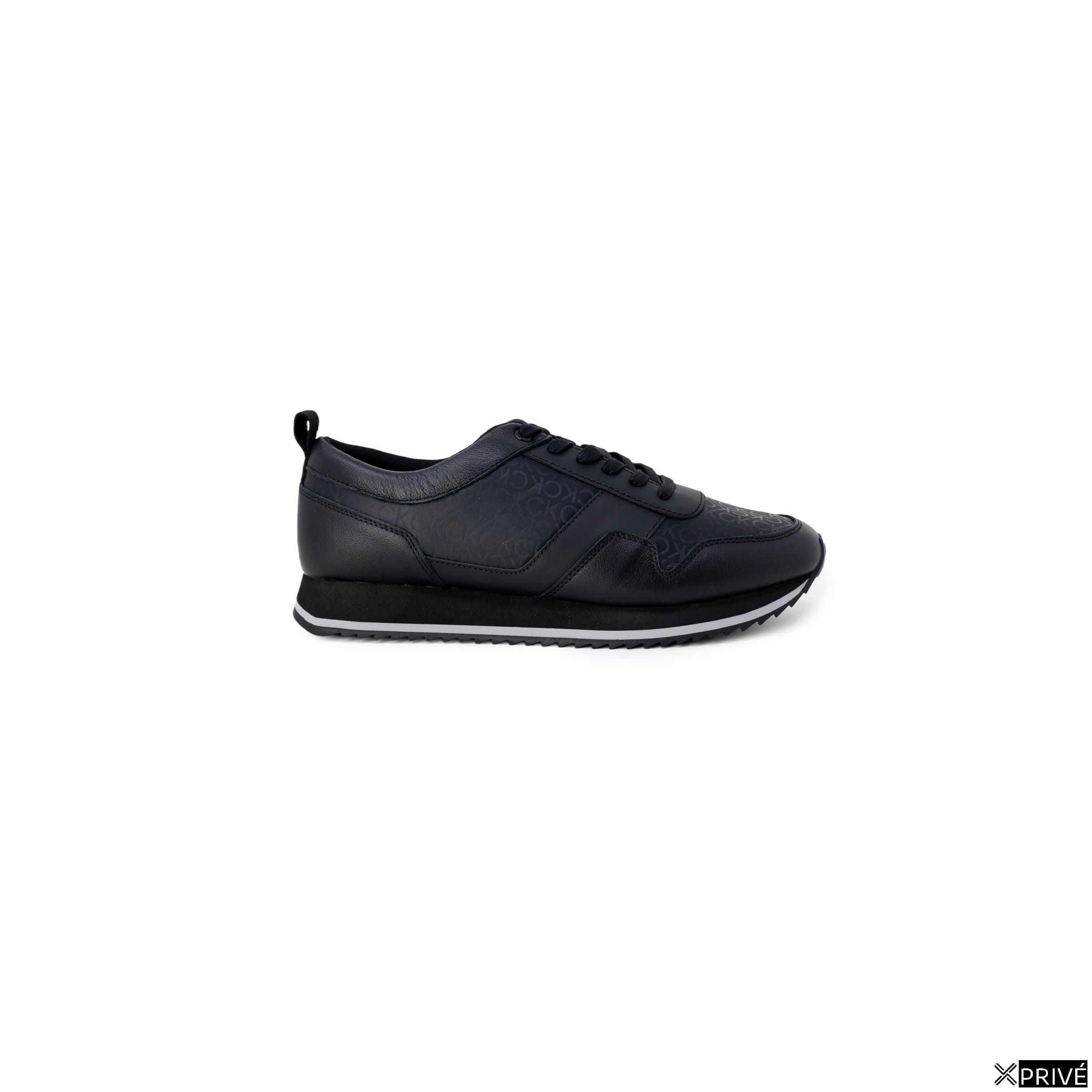 Chaussures de sport noires — 1