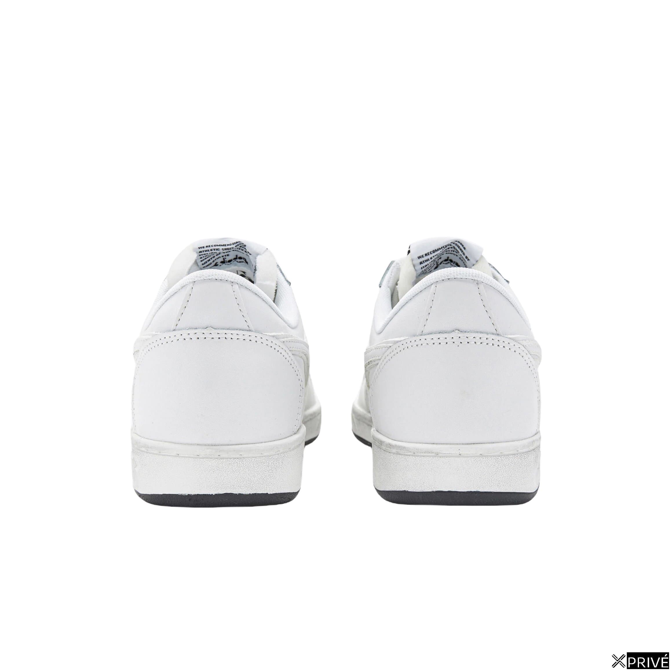 Chaussures de sport blanches — 2
