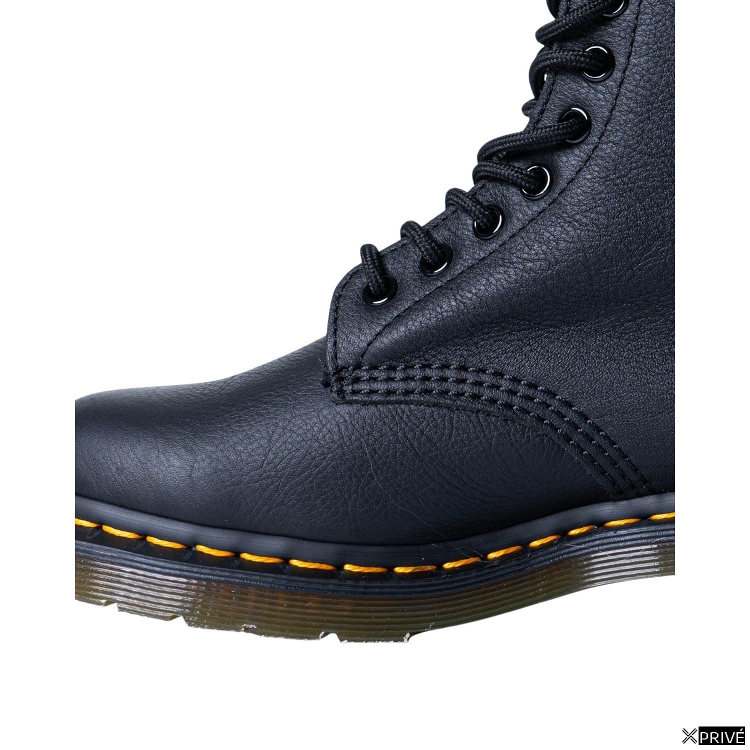 Bottes noires — 3