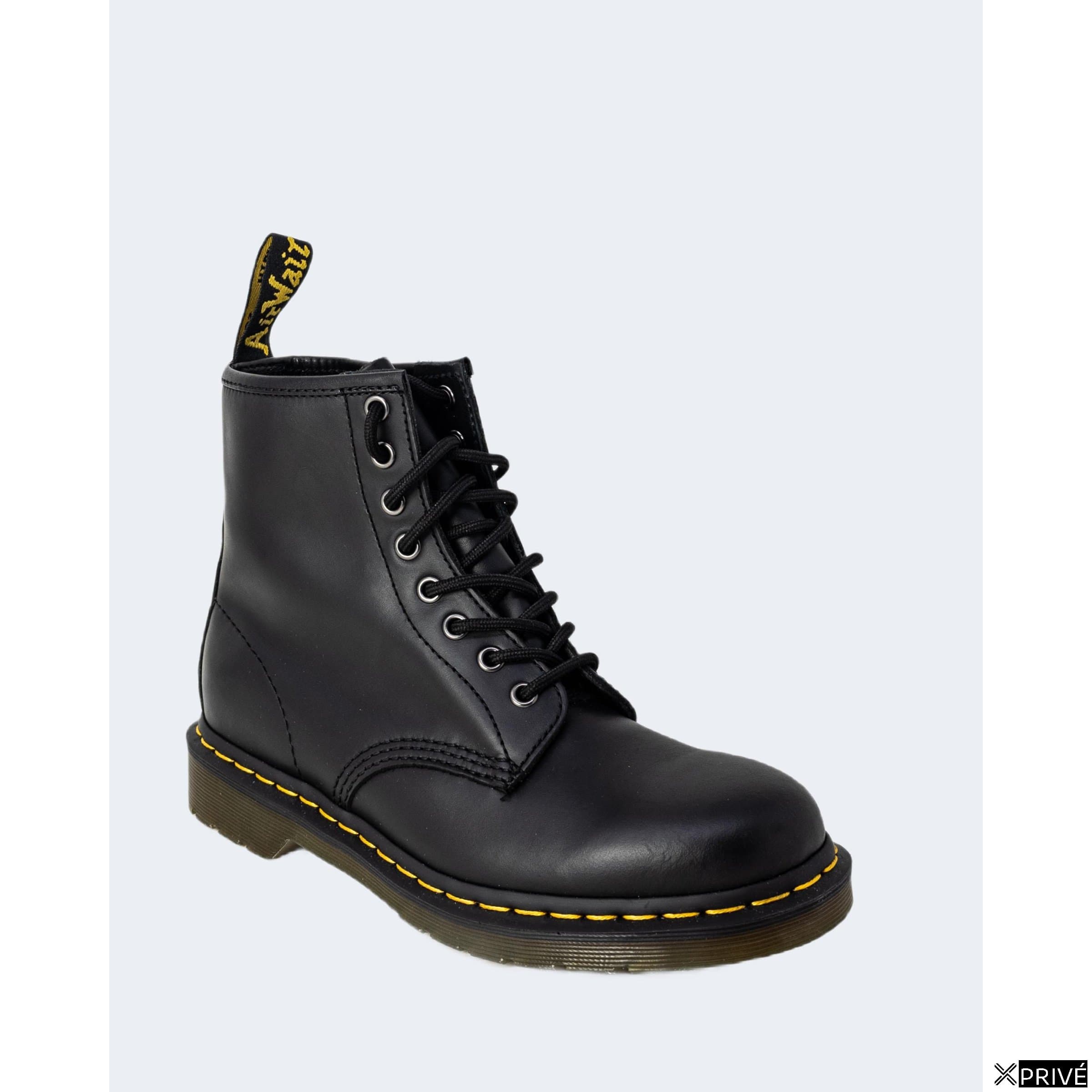 Bottes noires — 3