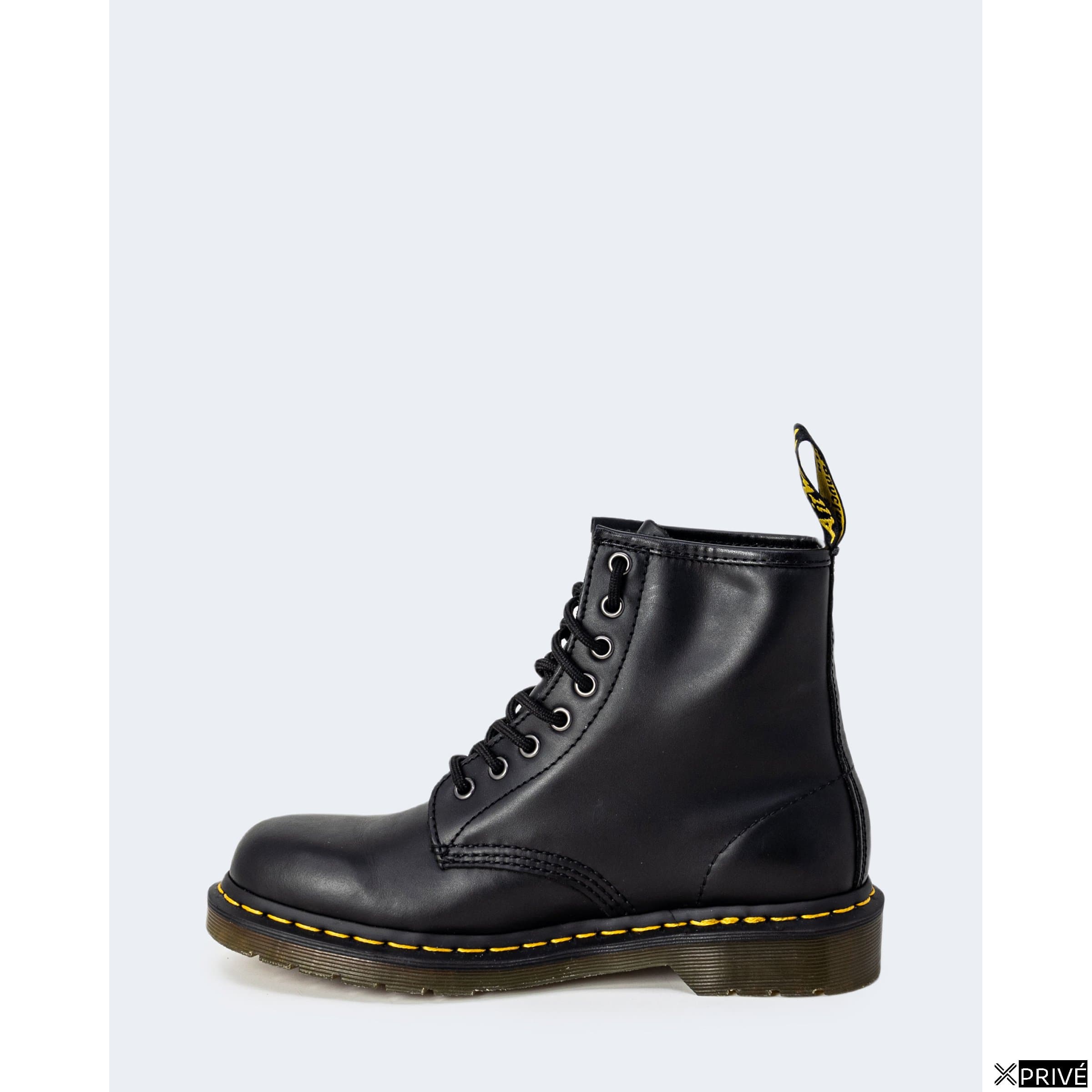 Bottes noires — 2