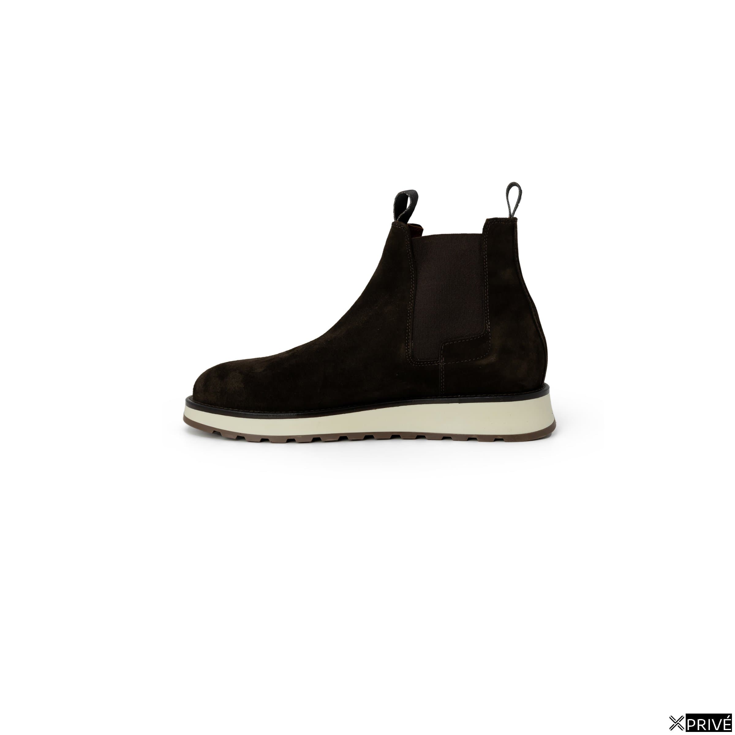 Bottes brunes — 3
