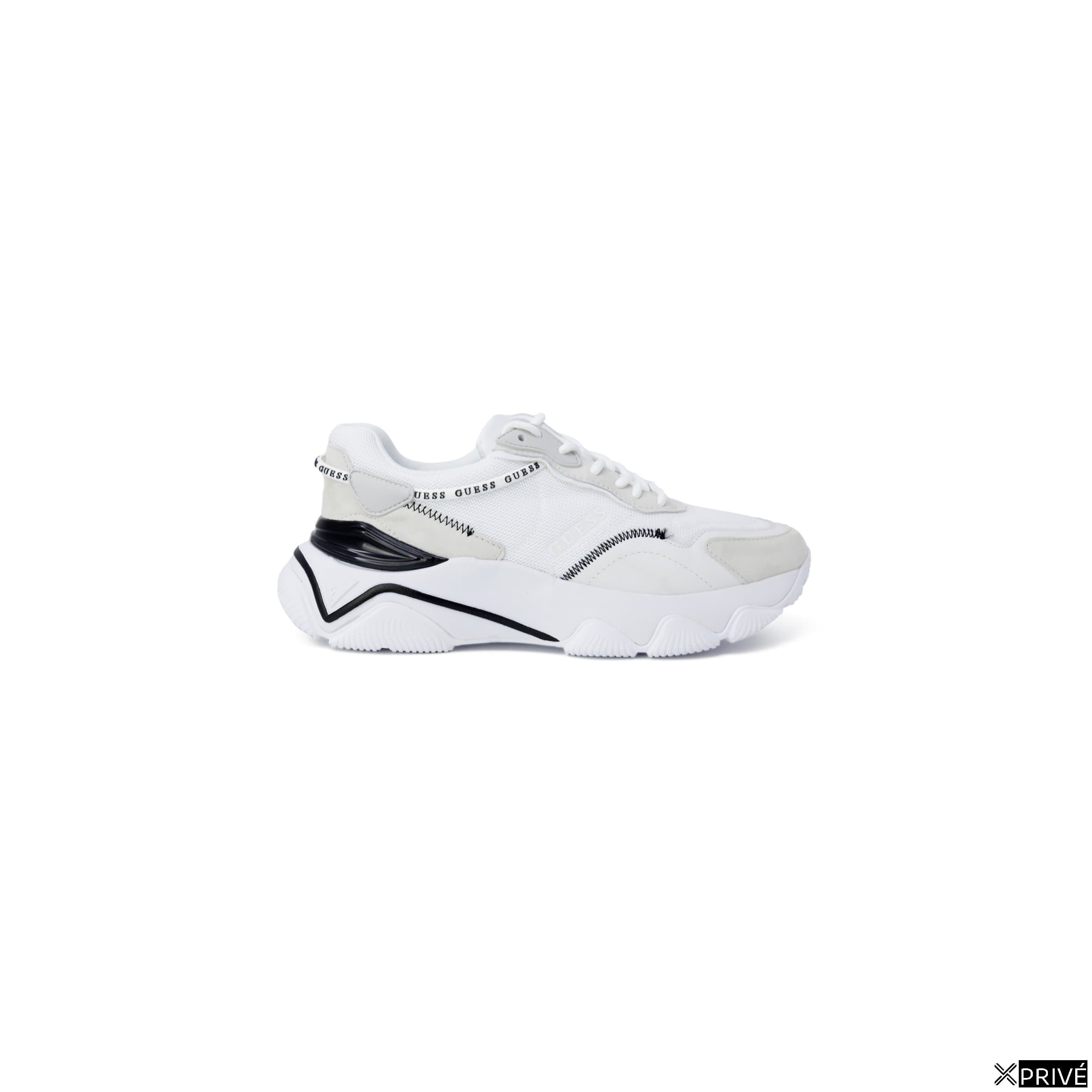 Chaussures de sport blanches — 1