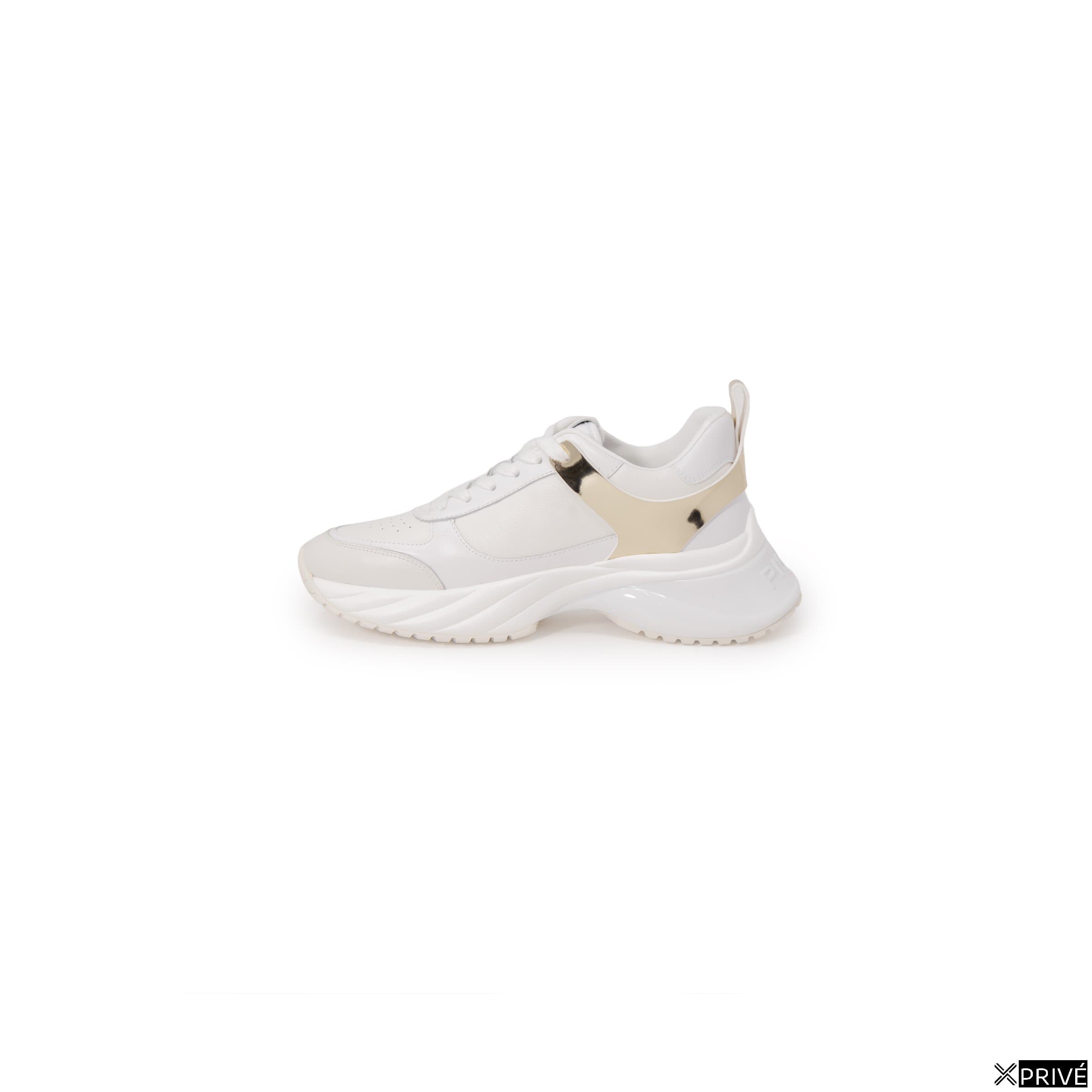 Chaussures de sport blanches — 3