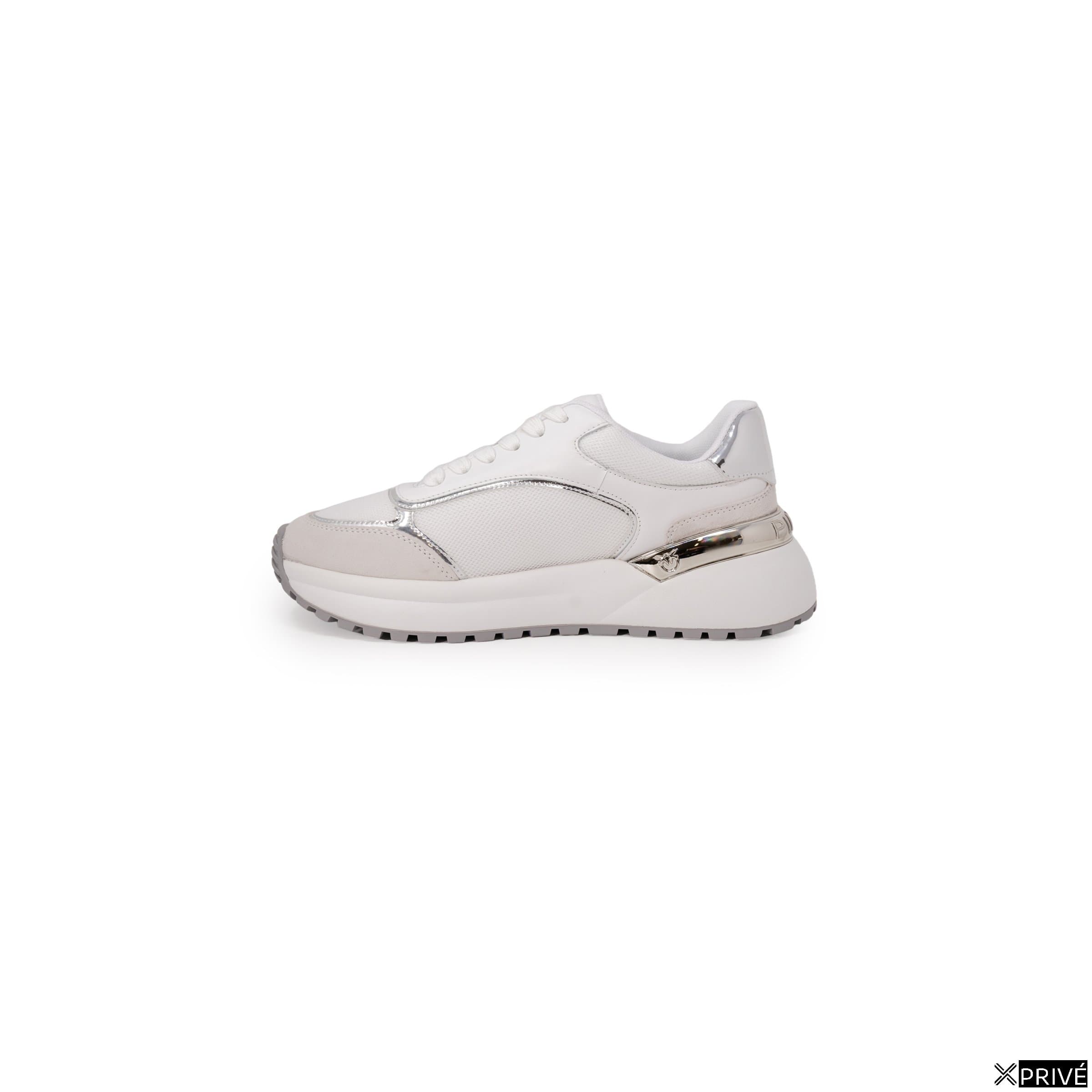 Chaussures de sport blanches — 3