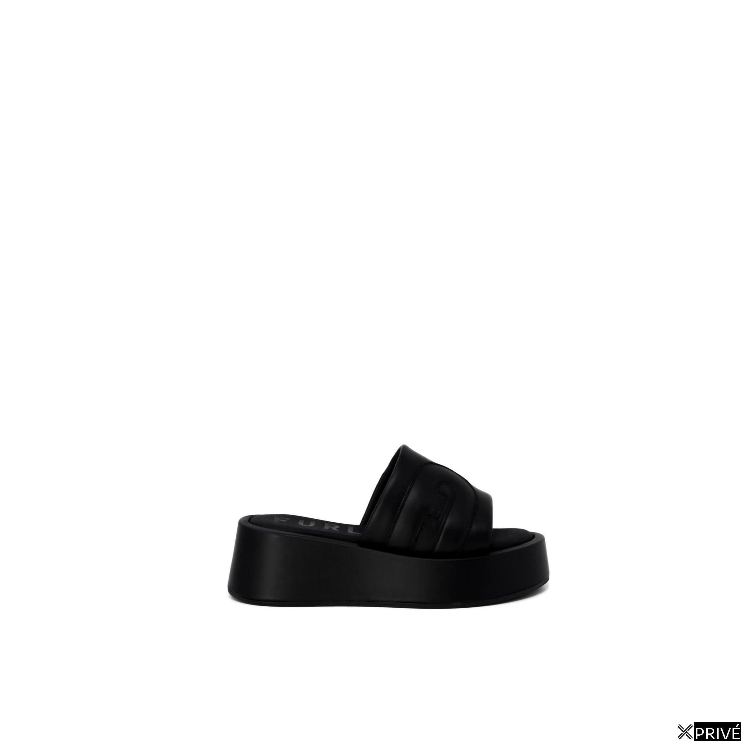 Chausson noires — 1