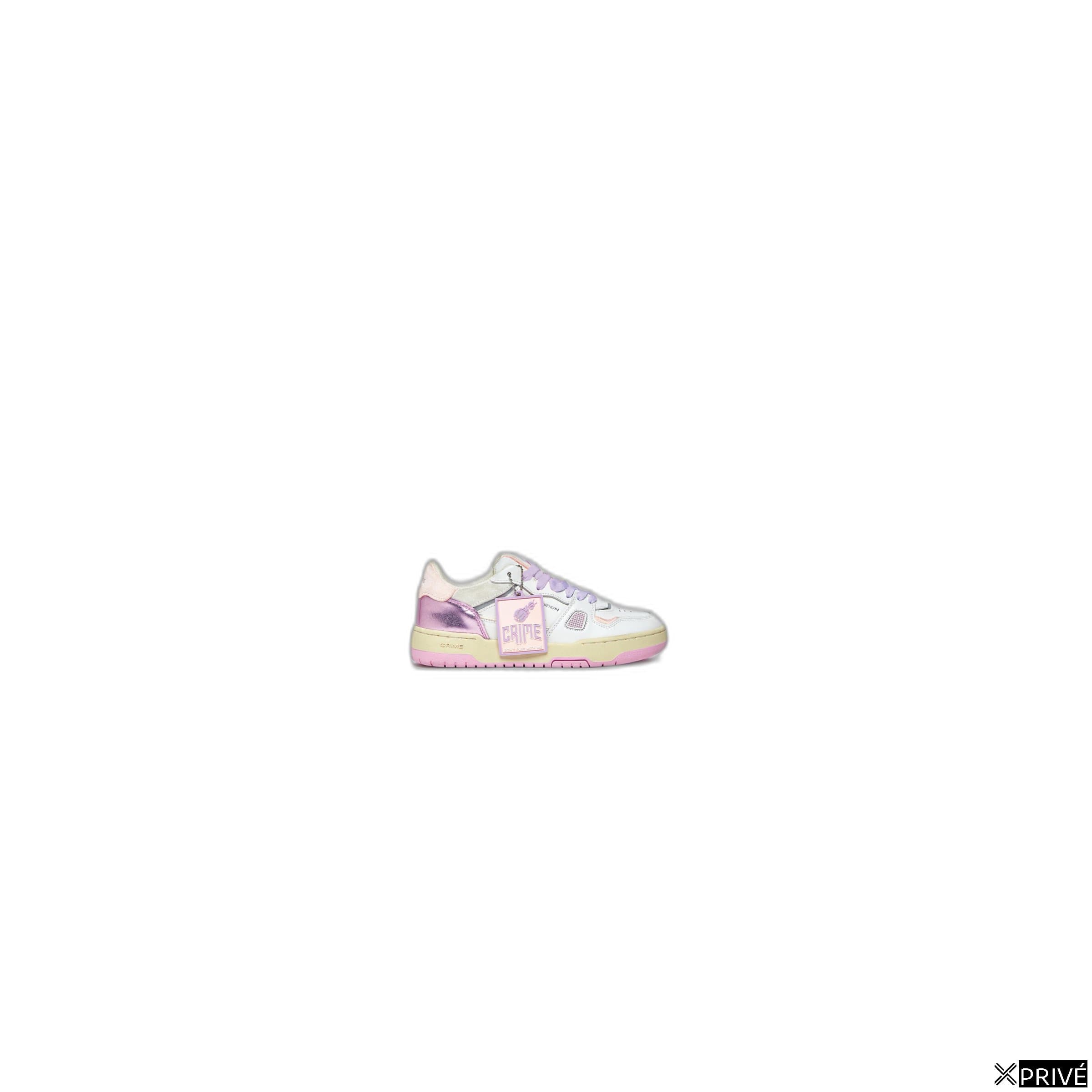 Chaussures de sport roses — 1