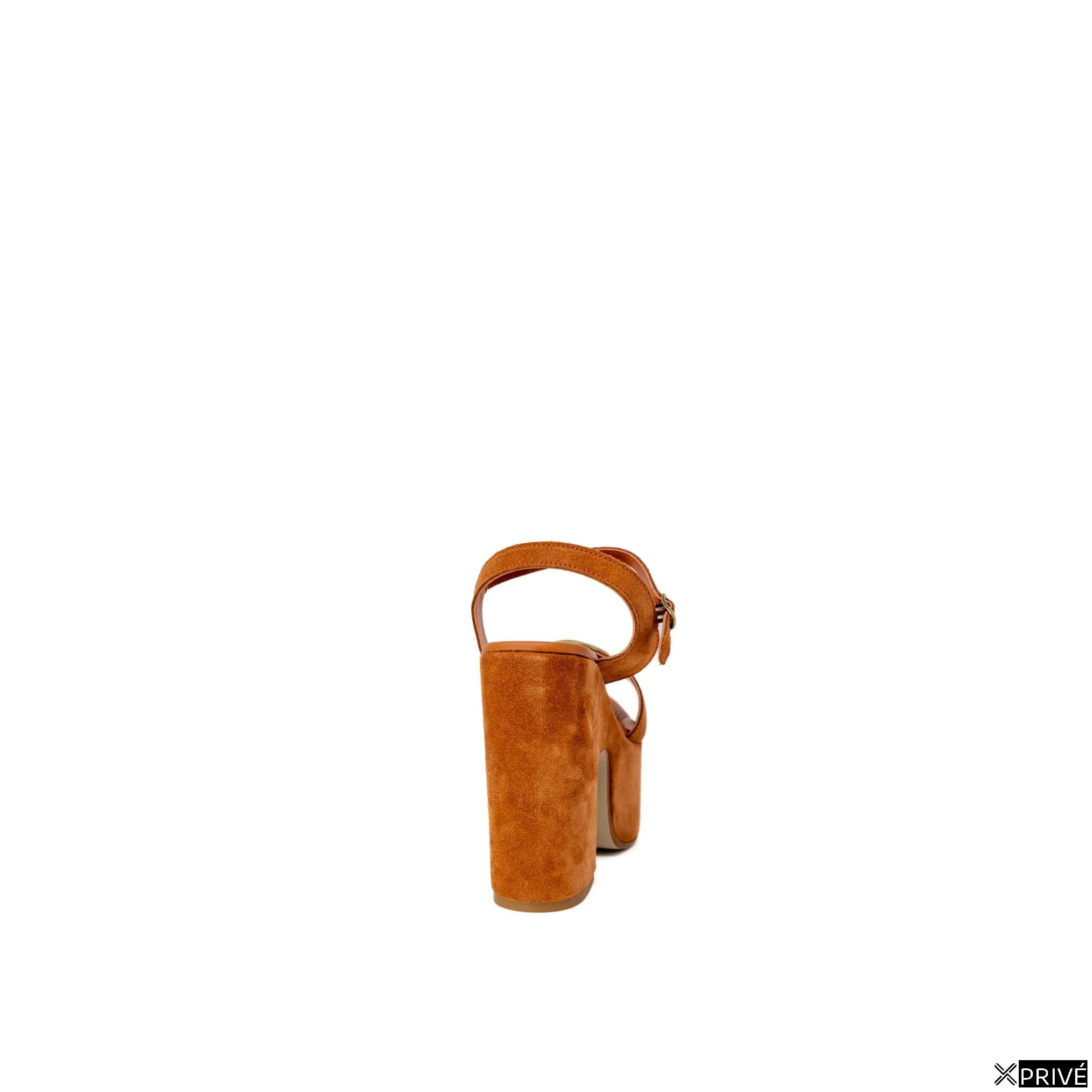 Sandales brunes — 3