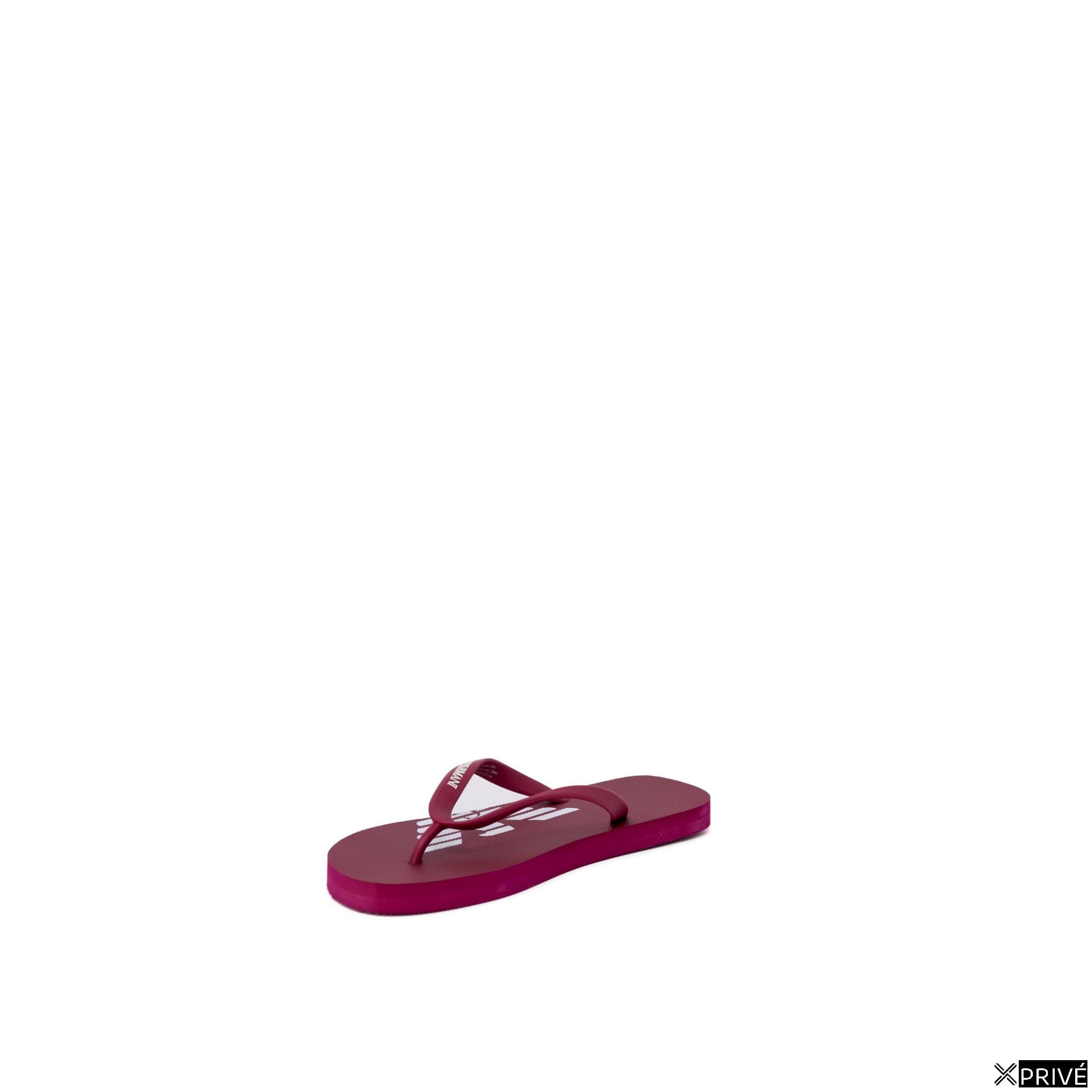 Tong rouge — 2