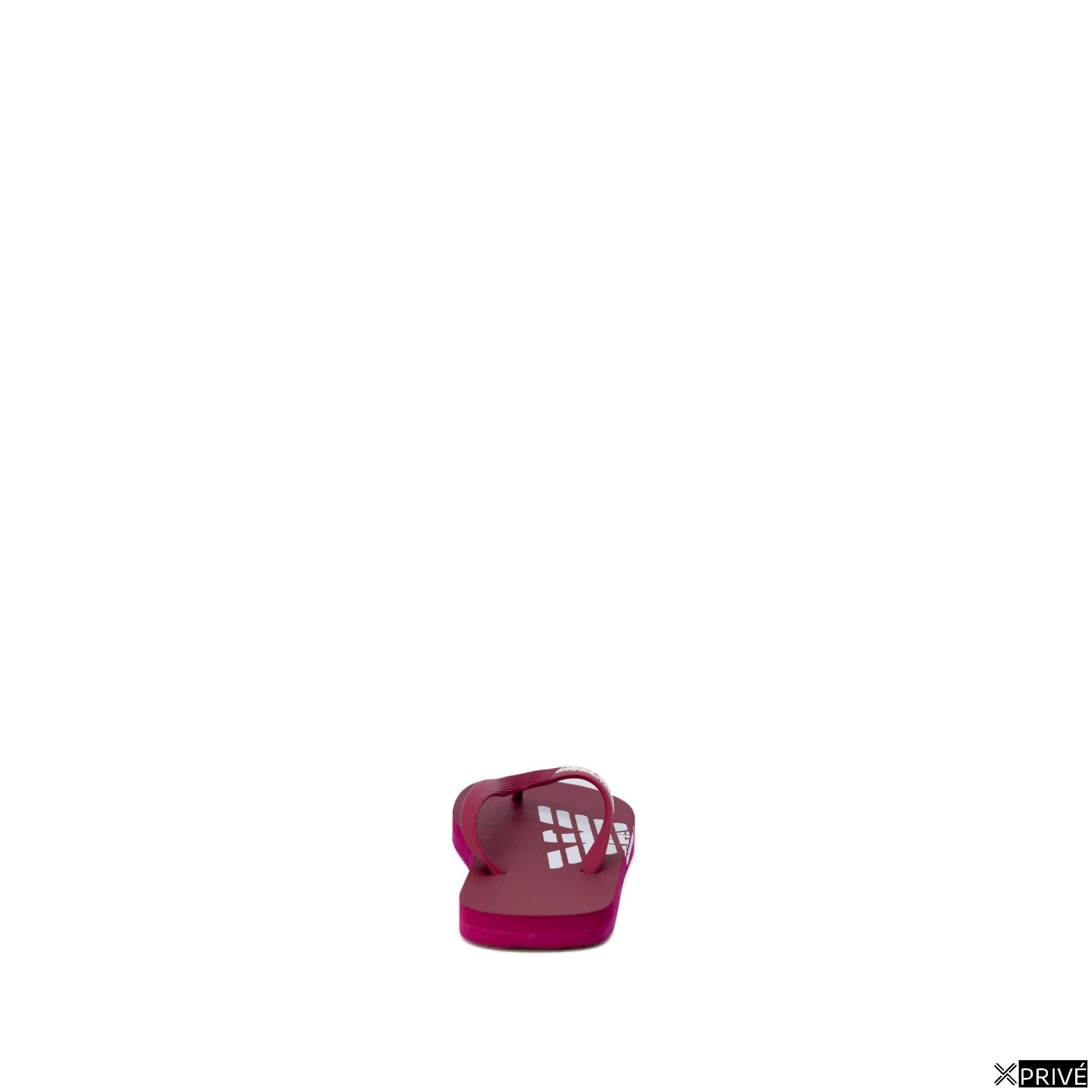 Tong rouge — 3