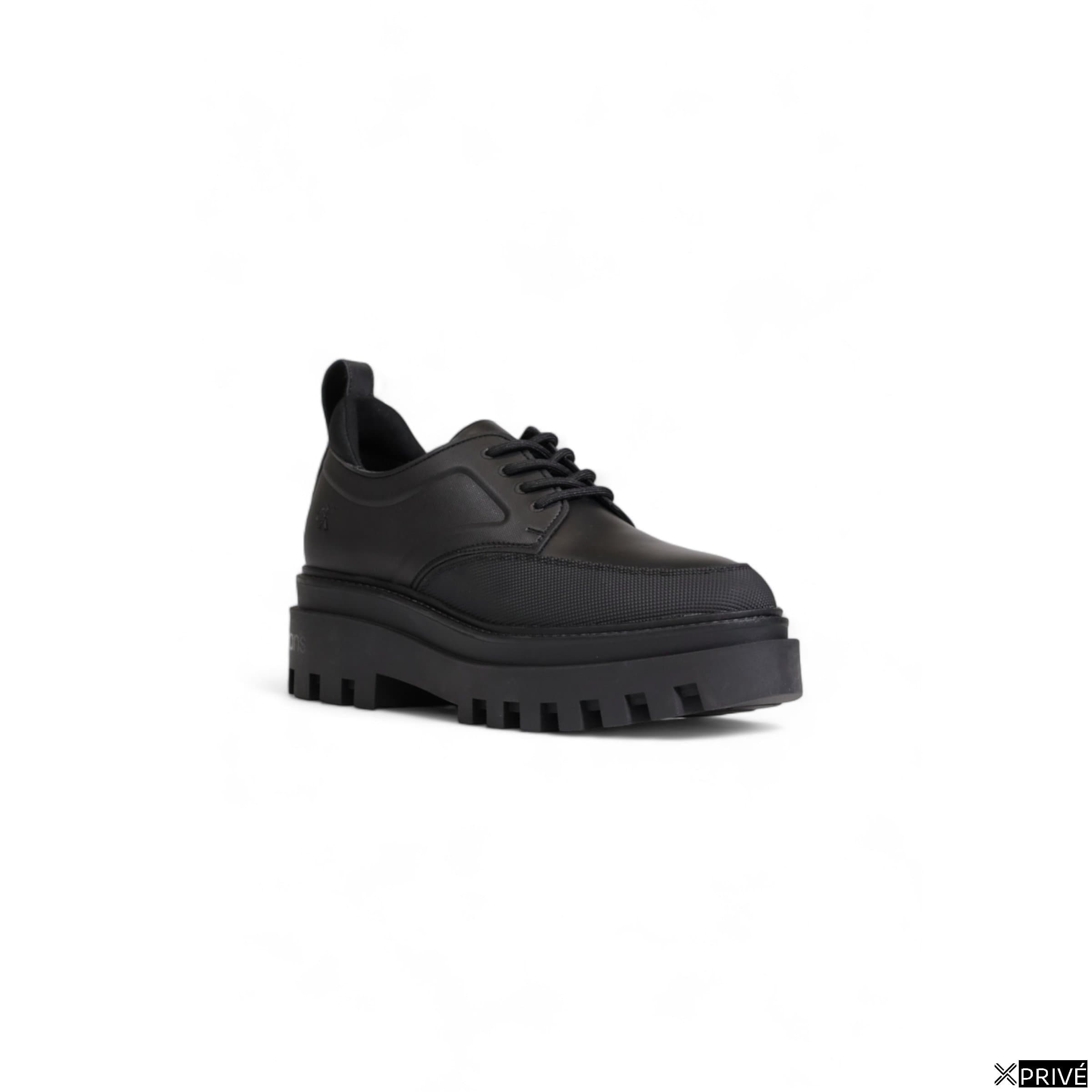 Chaussure à lacets noires — 2