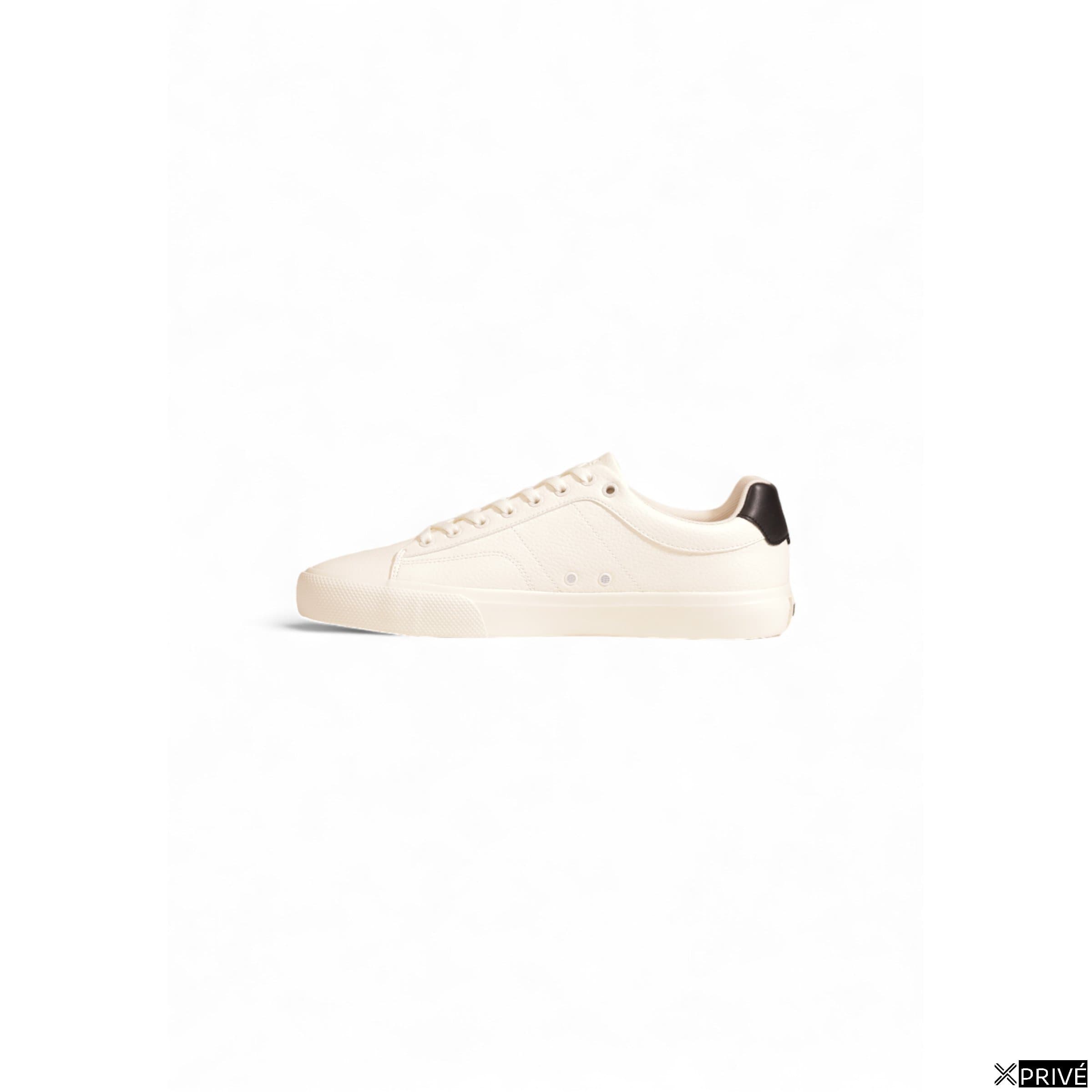 Chaussures de sport blanches — 2