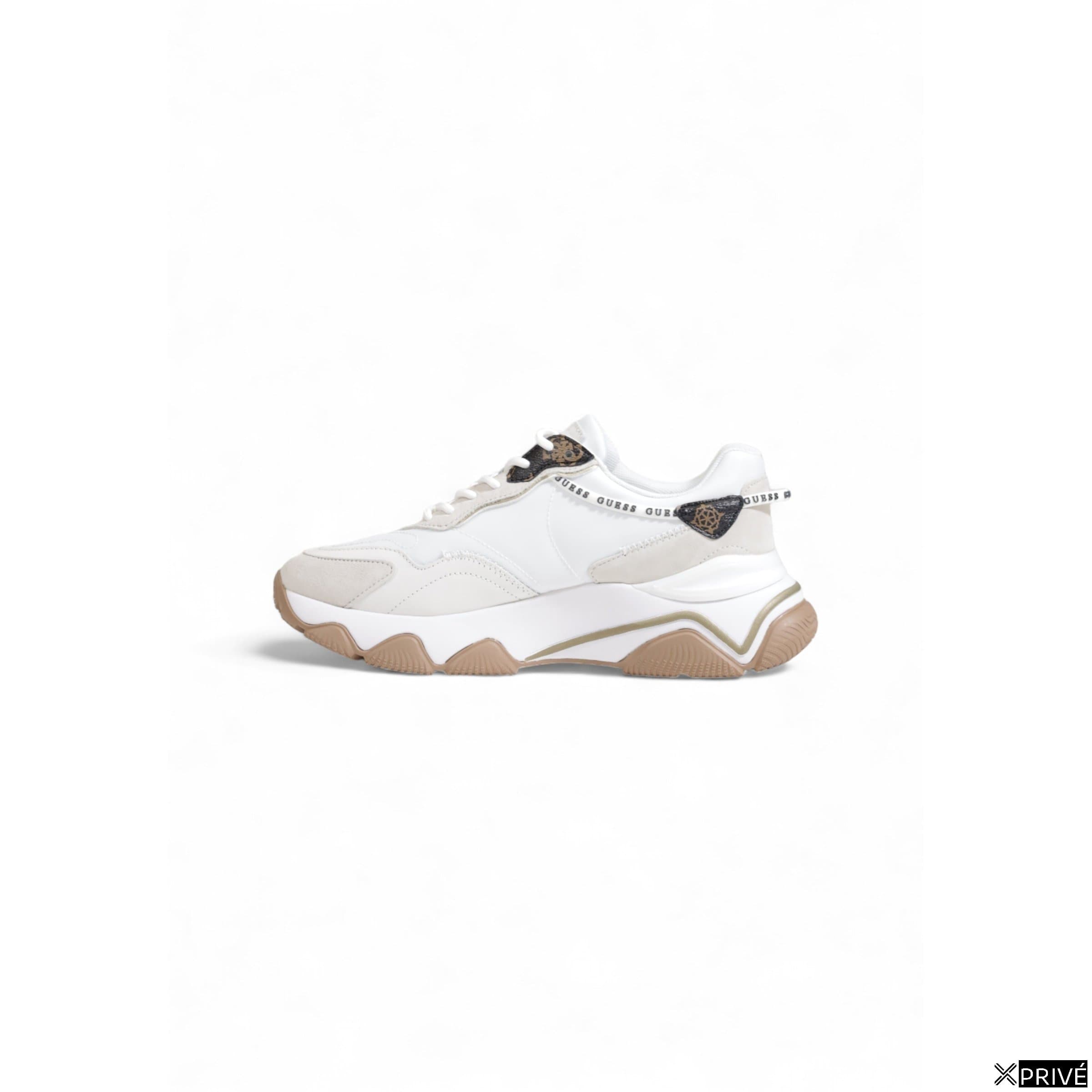 Chaussures de sport blanches — 3