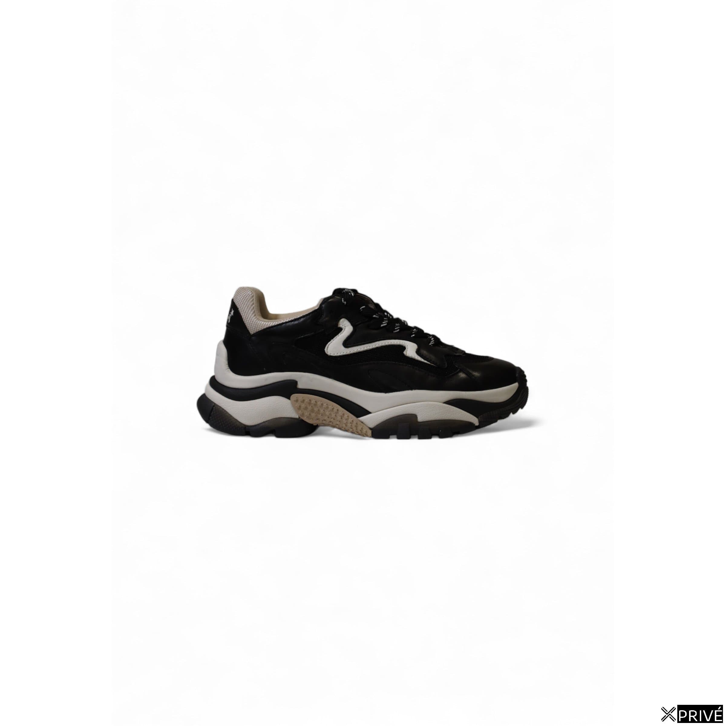 Chaussures de sport noires