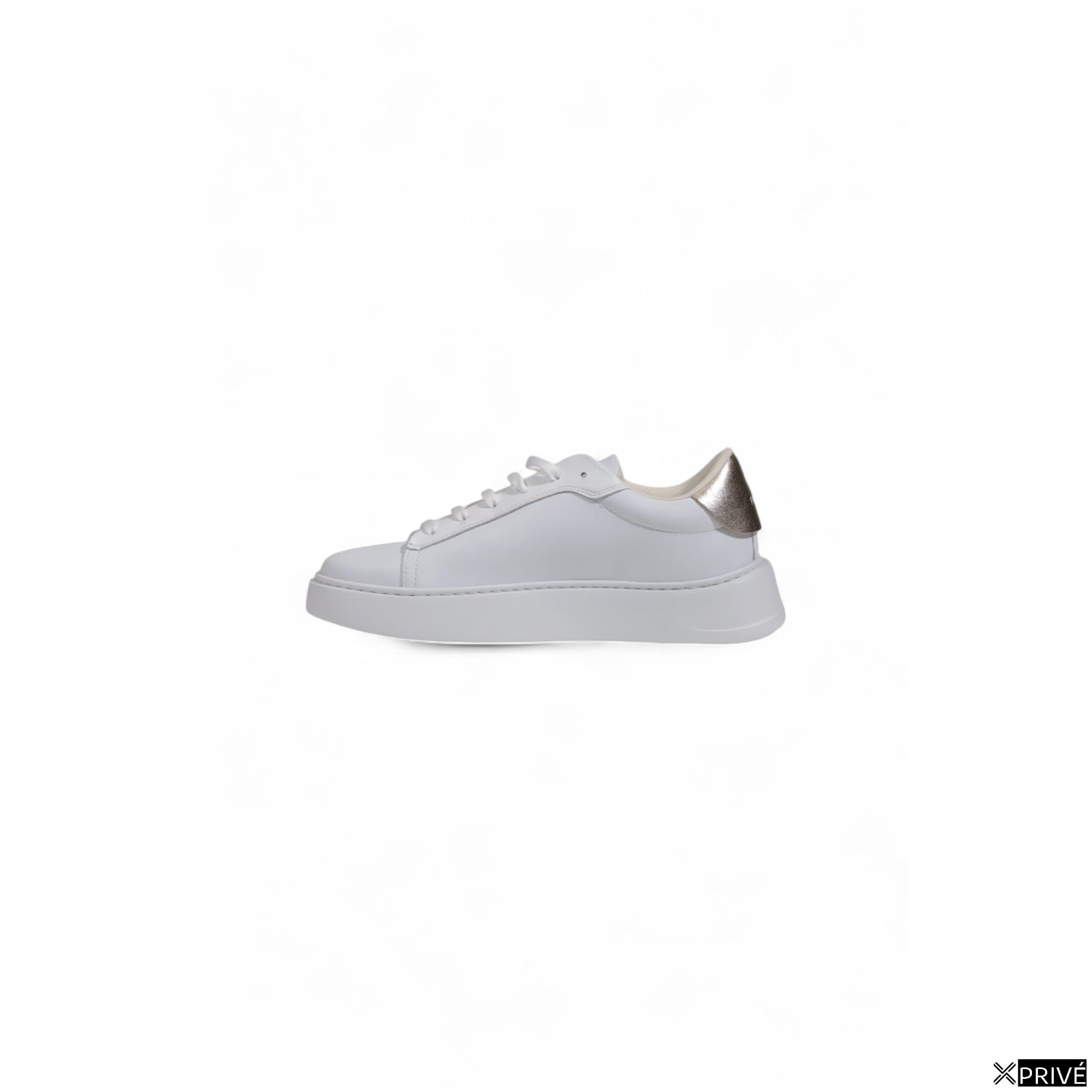 Chaussures de sport blanches — 3