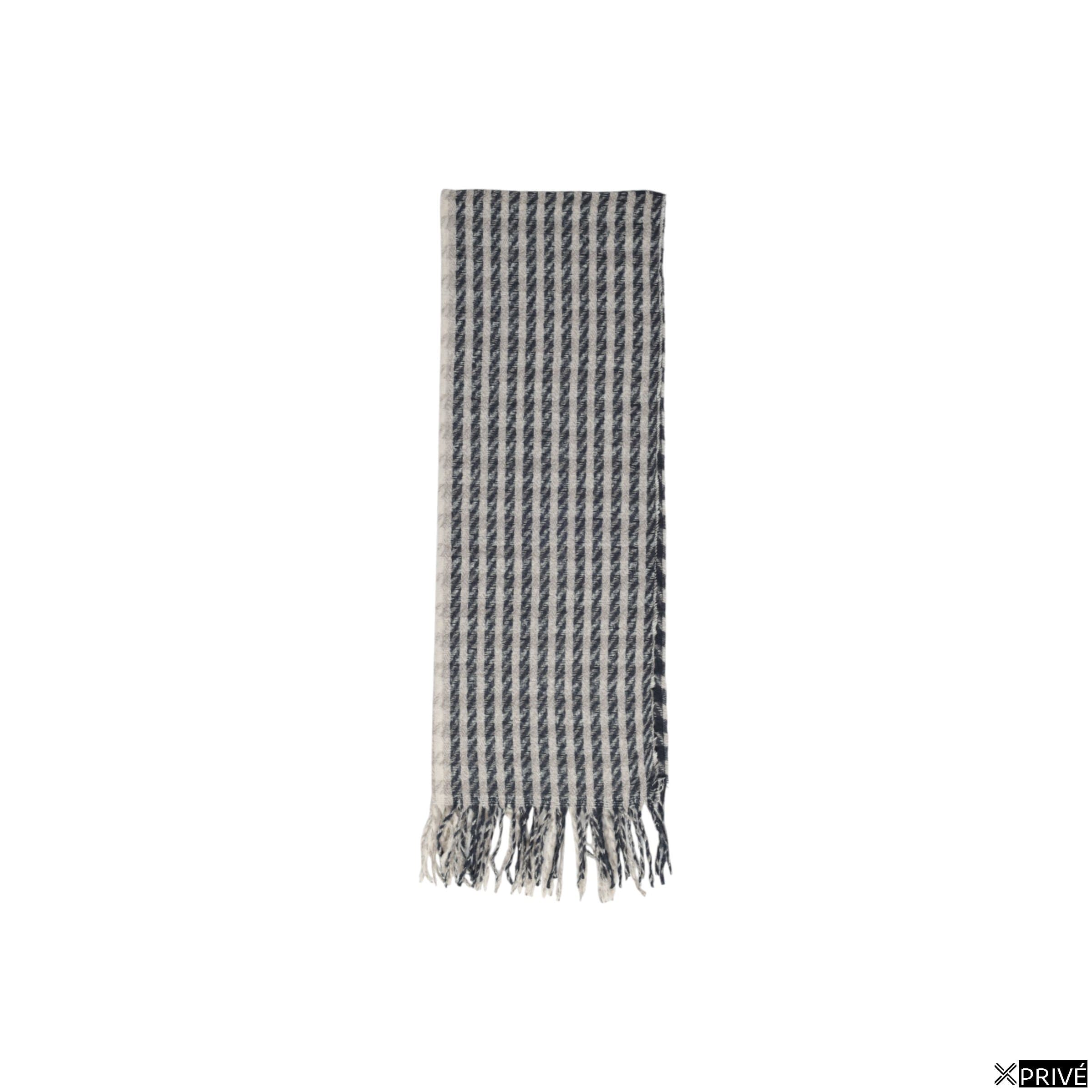 Écharpe grise — 3