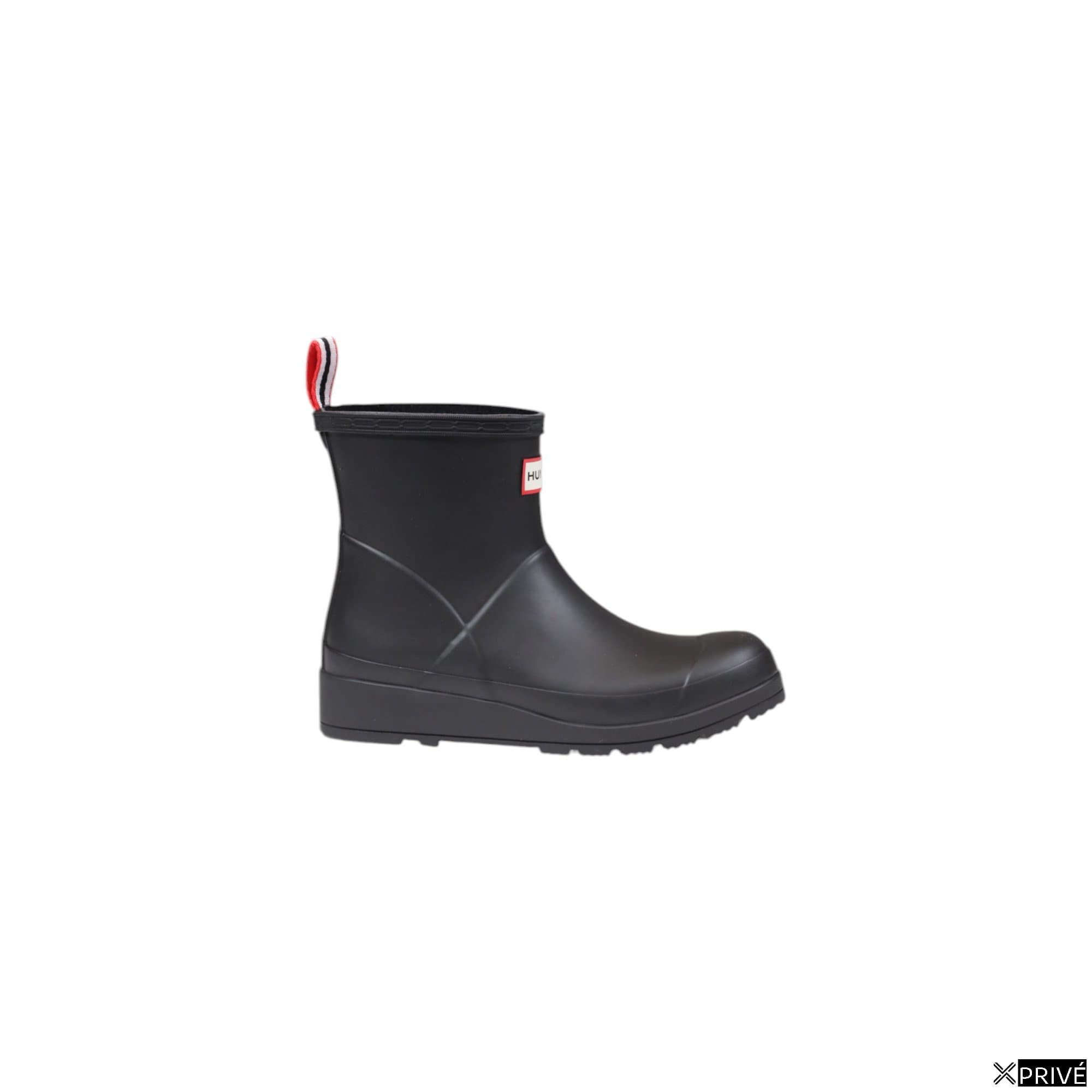 Bottes noires — 1