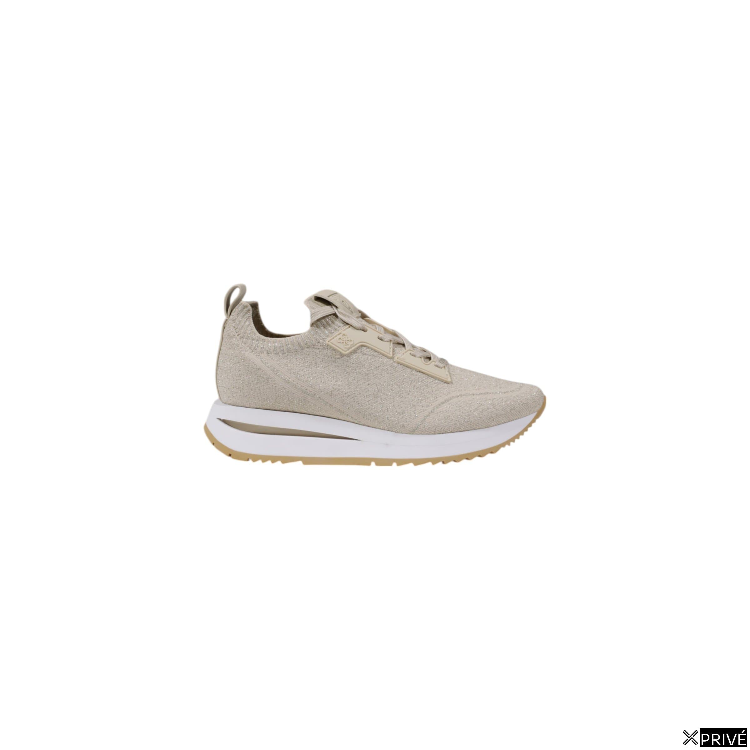 Chaussures de sport beiges — 1