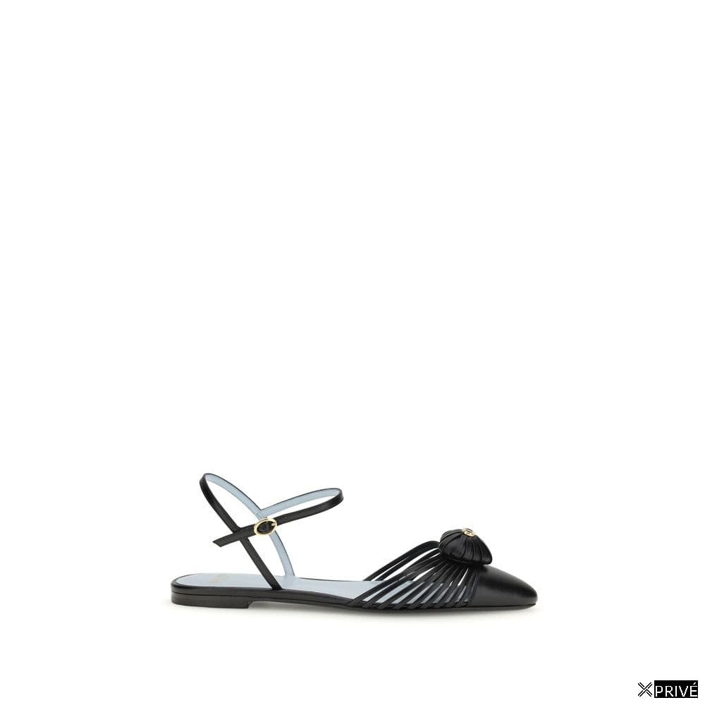 Sandales noires — 1