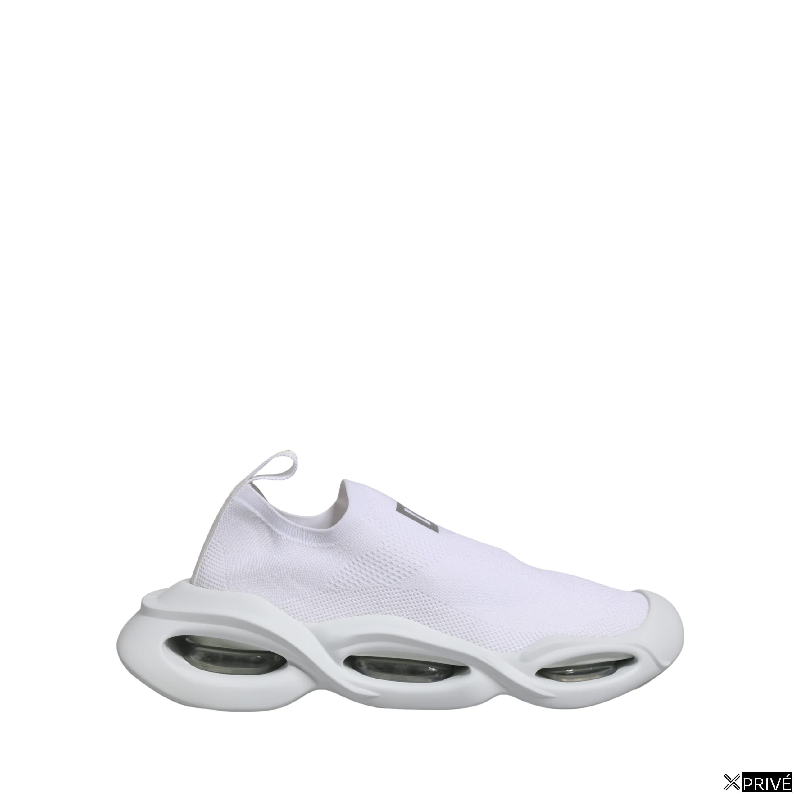 Chaussures de sport blanches — 1