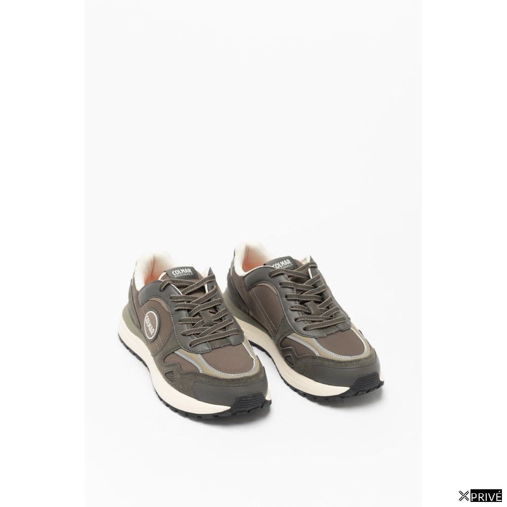 Chaussures de sport brunes — 2