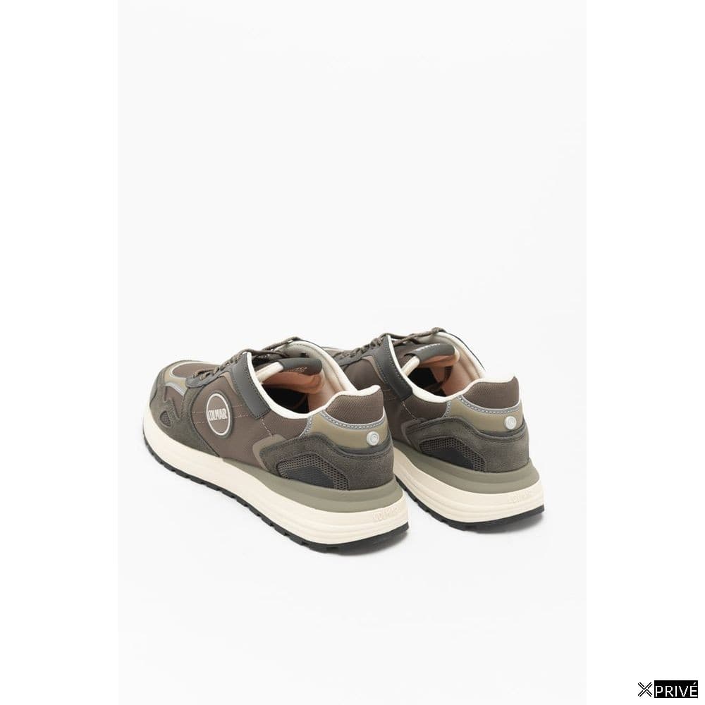 Chaussures de sport brunes — 3