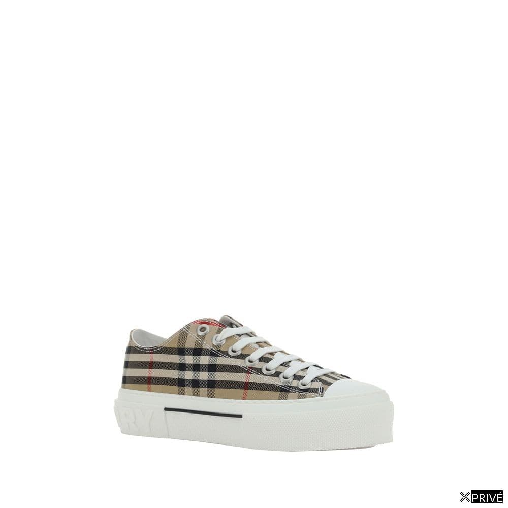 Chaussures de sport brunes — 2