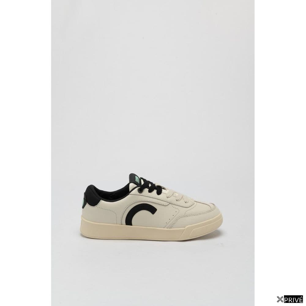 Chaussures de sport noires — 1
