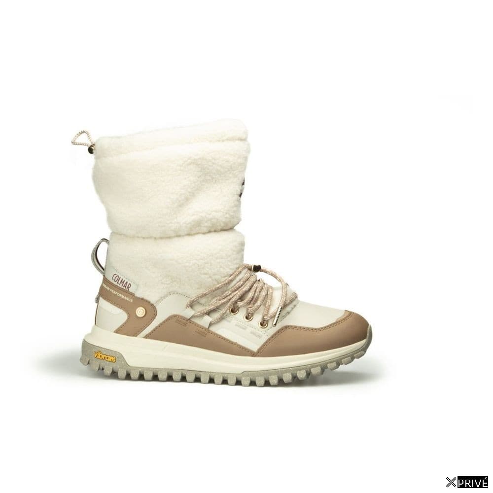 Bottes noires — 1