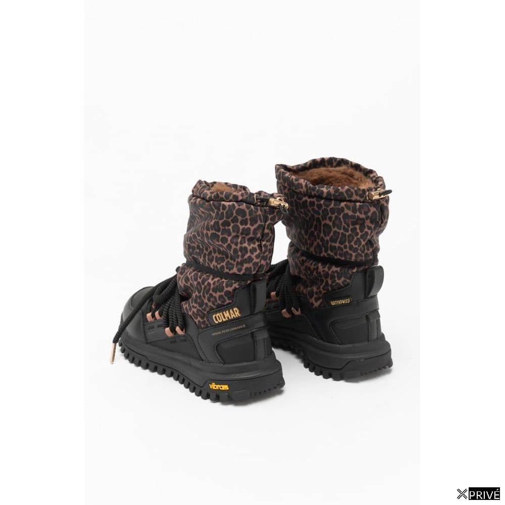 Bottes noires — 3