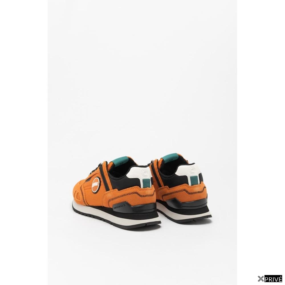 Chaussures de sport oranges — 3