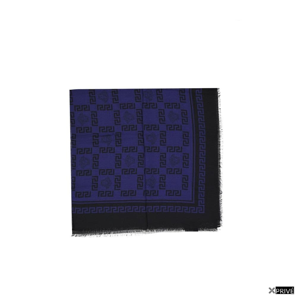Écharpe bleue — 1