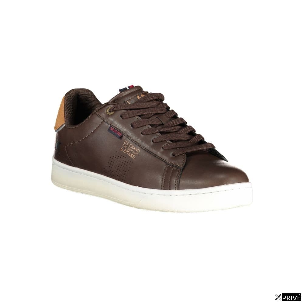 Chaussures de sport brunes — 2