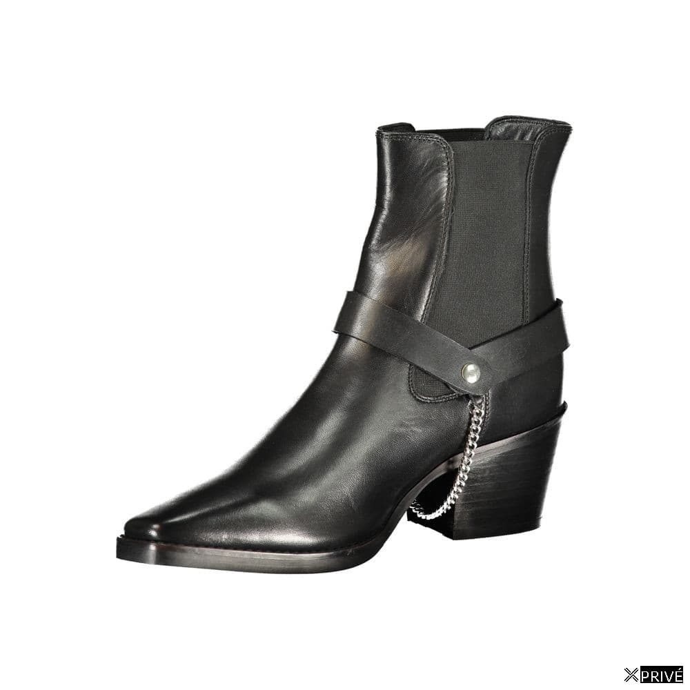 Bottes noires — 3
