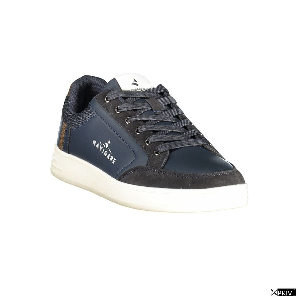 Chaussures de sport bleues — 2