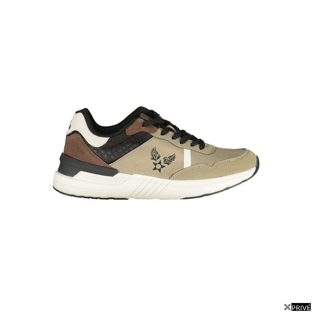 Chaussures de sport vertes — 1