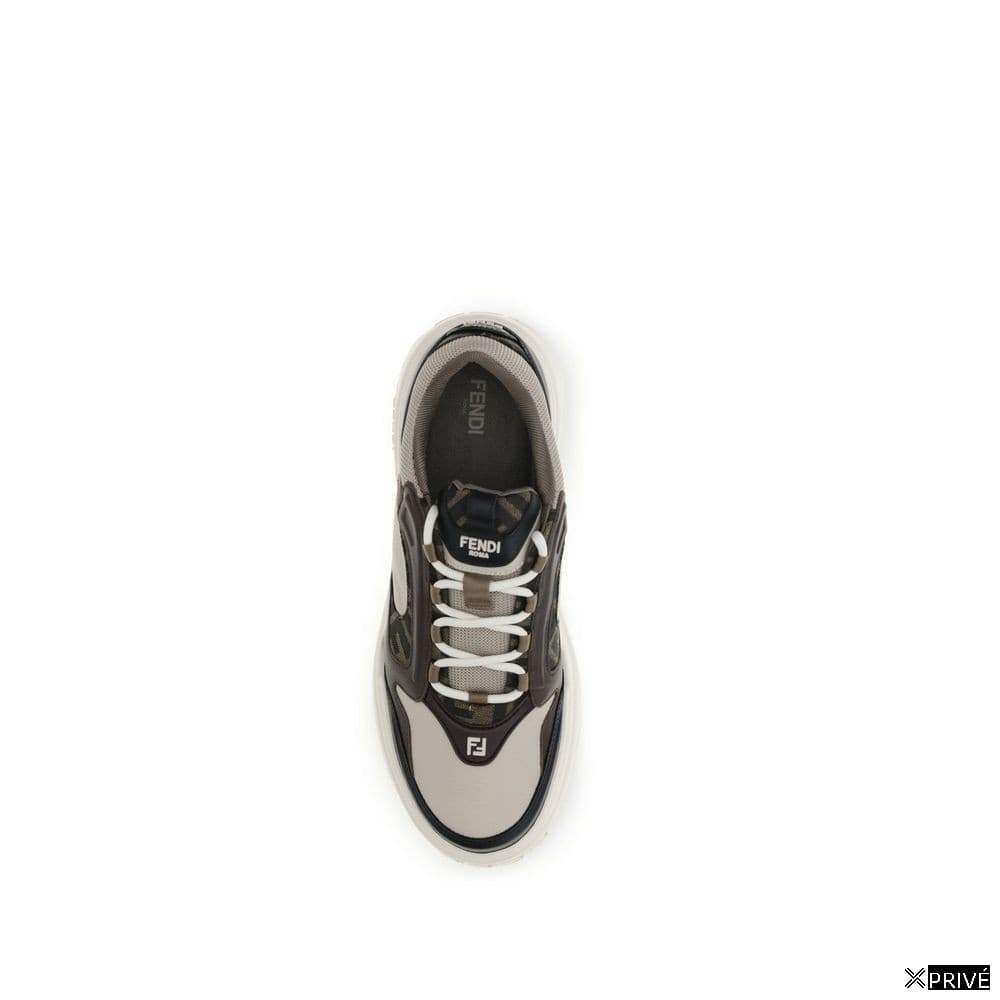 Chaussures de sport noires — 4